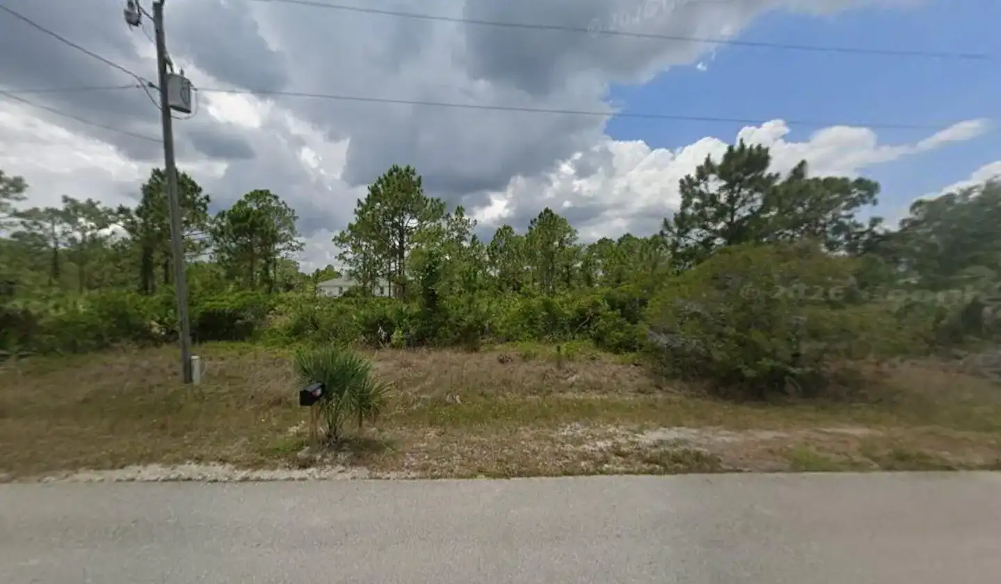 3209 41st Street W, Lehigh Acres FL 33971