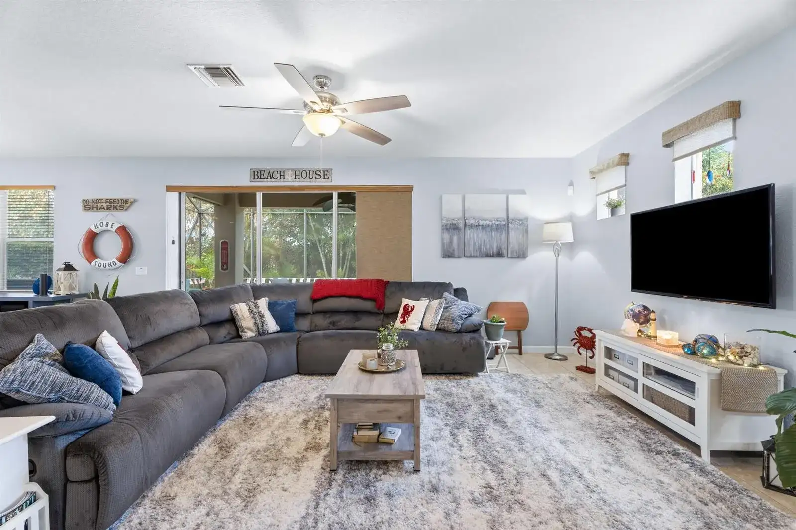 5935 SE Crooked Oak Avenue, Hobe Sound FL 33455 photo 5