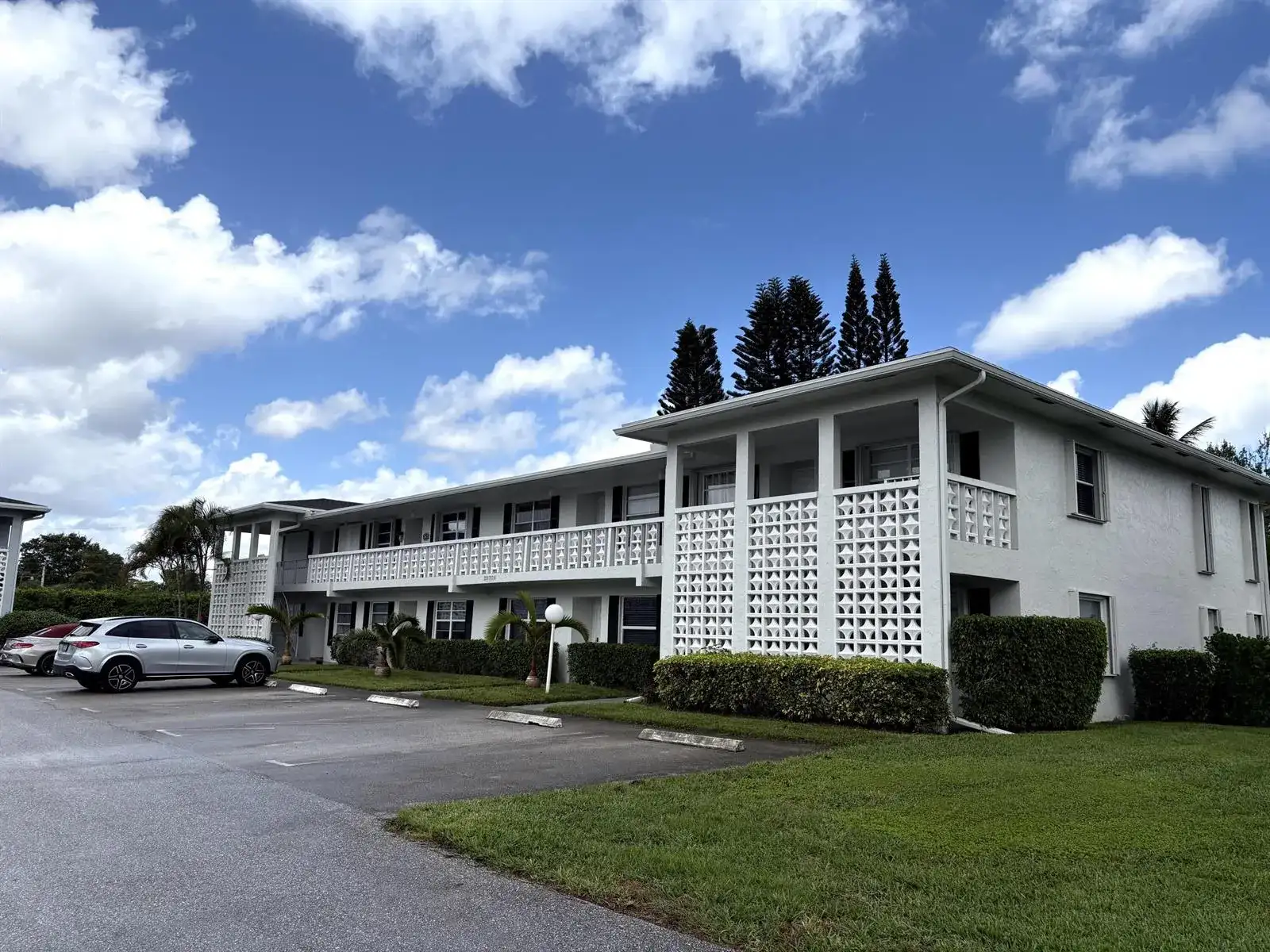 2825 SW 13th Street # 204, Delray Beach FL 33445 photo 2