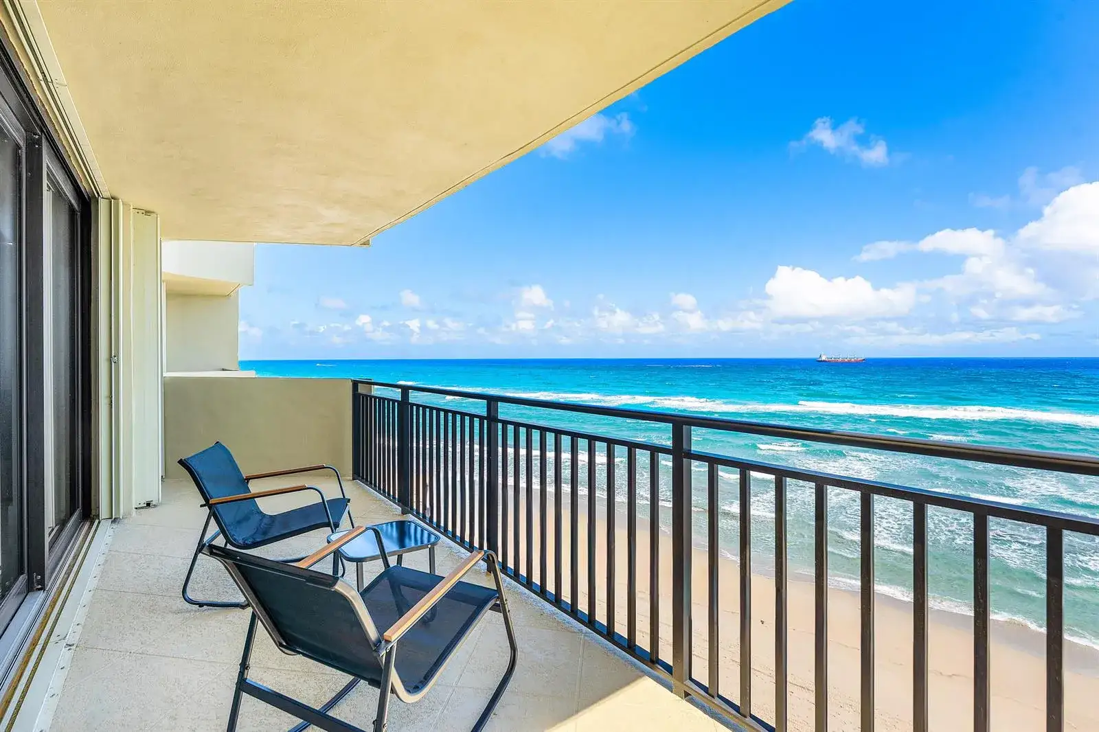 5460 N Ocean Drive # 5b, Singer Island FL 33404