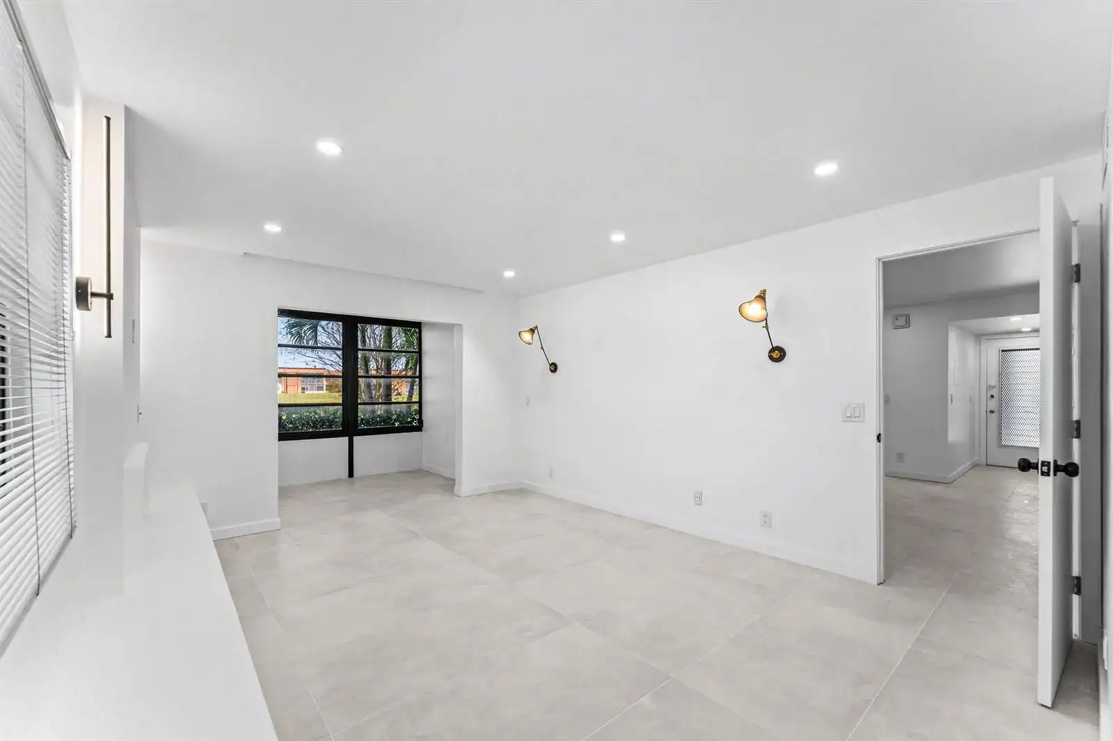 551 Piedmont L, Delray Beach FL 33484 photo 2
