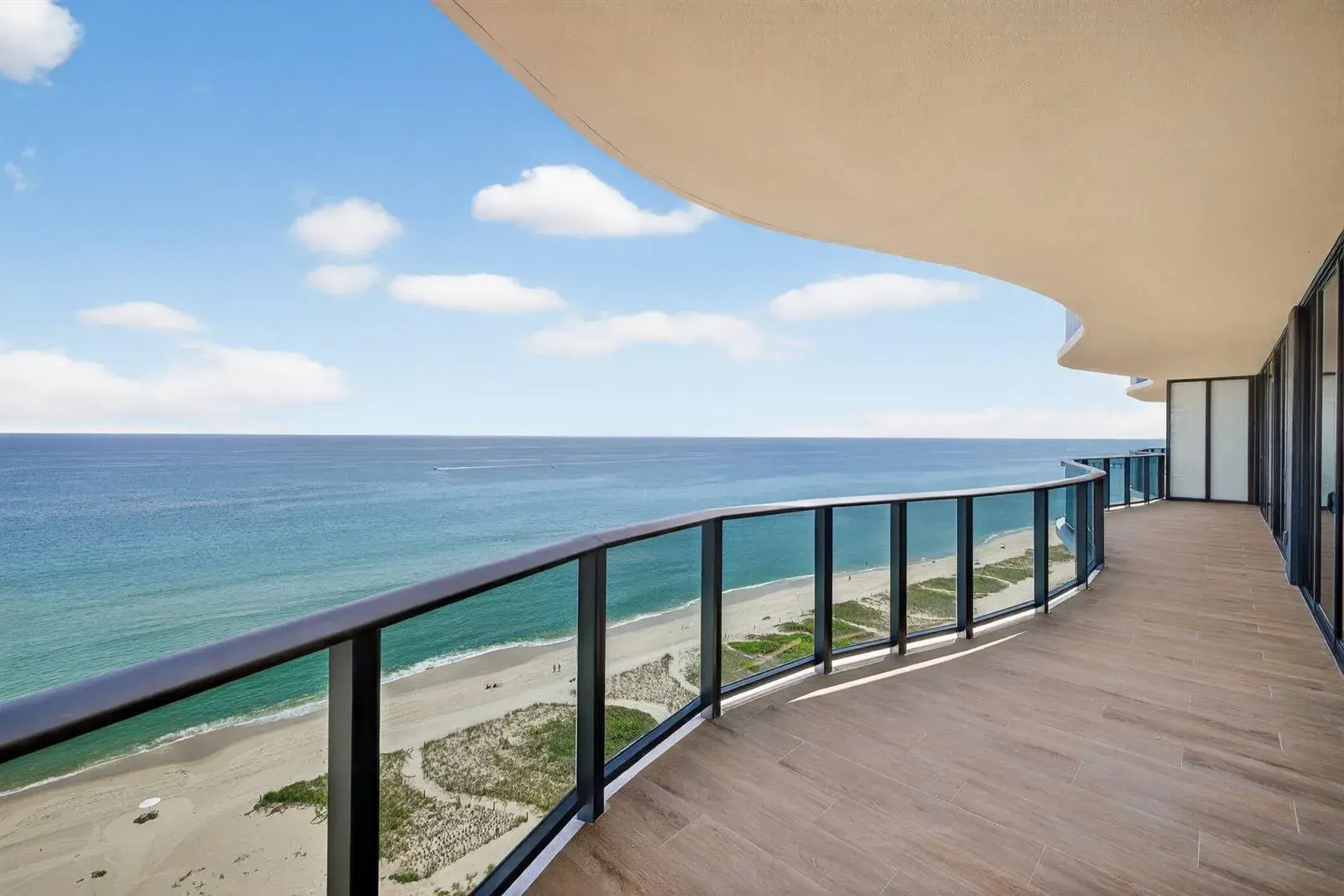 900 N Ocean Boulevard # 1702, Pompano Beach FL 33062