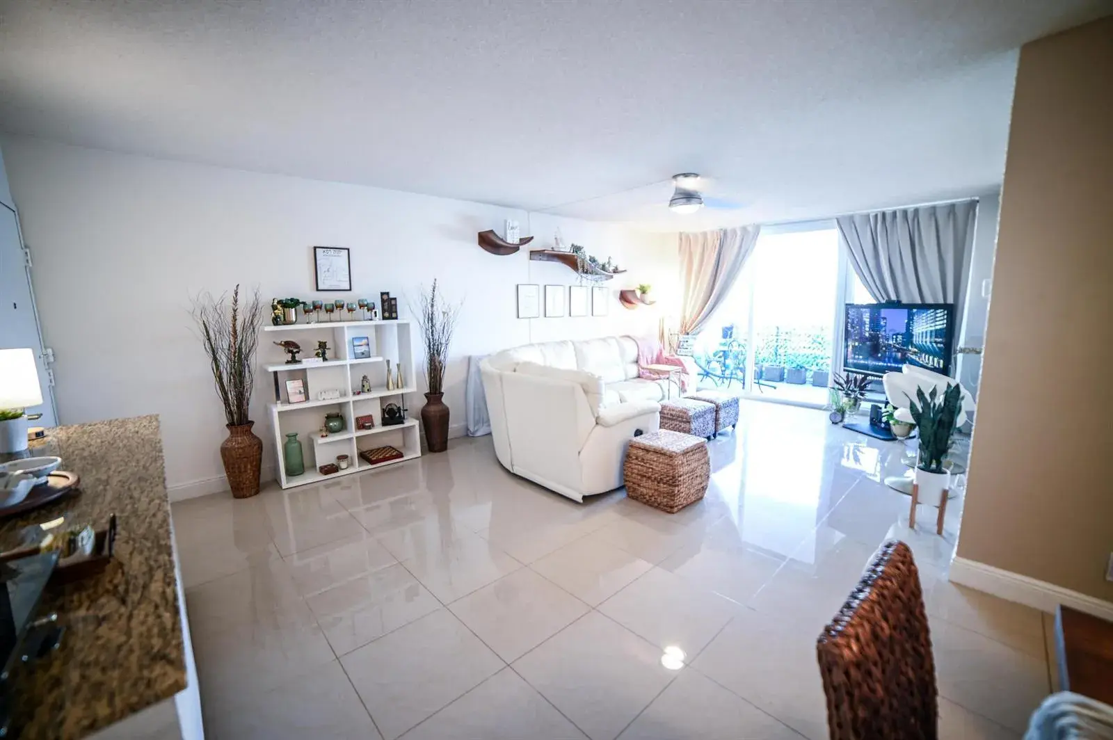 2701 N Ocean Boulevard # 2f, Fort Lauderdale FL 33308