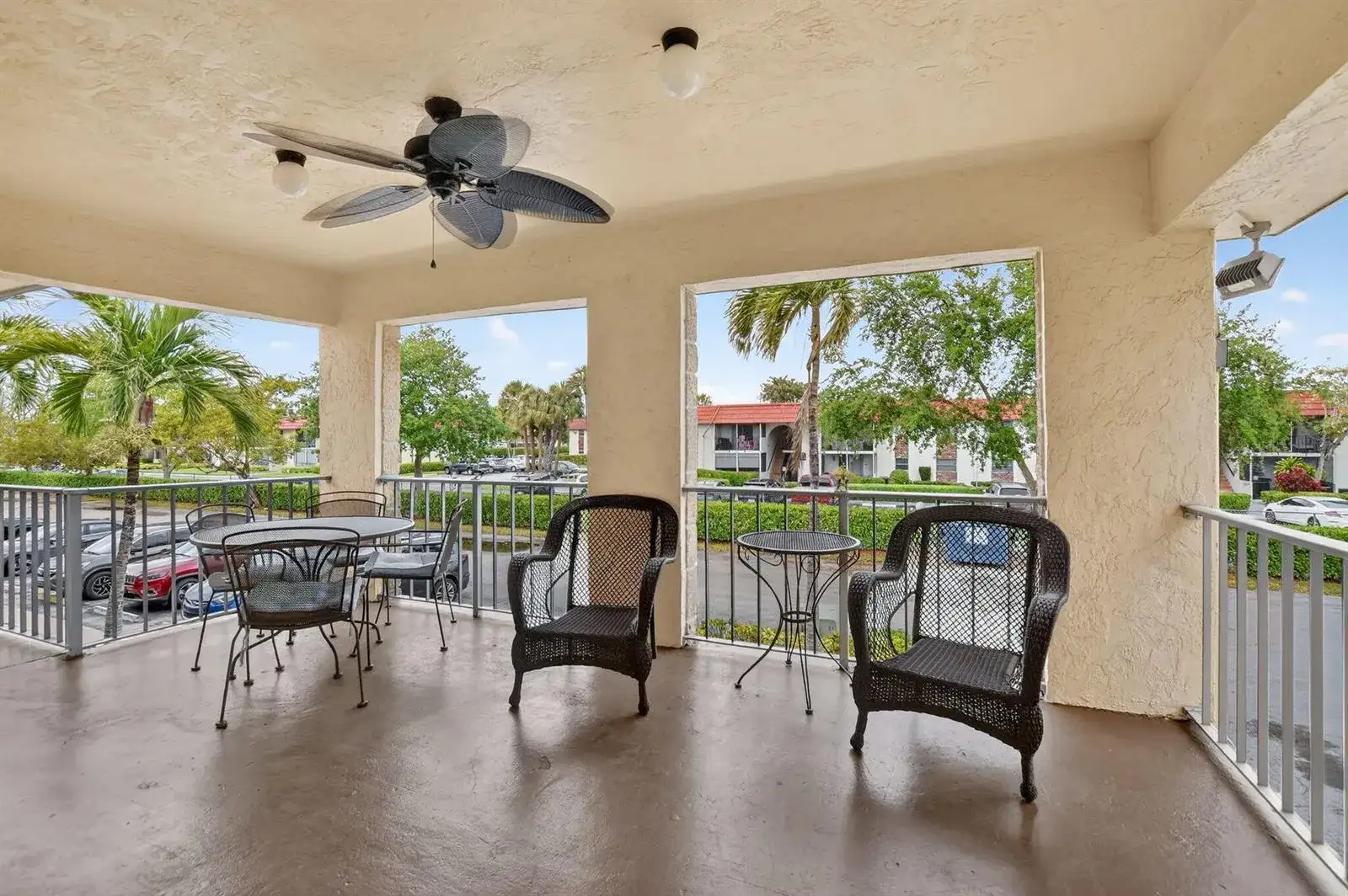 9855 Sandalfoot Boulevard Apt 317, Boca Raton FL 33428 photo 2