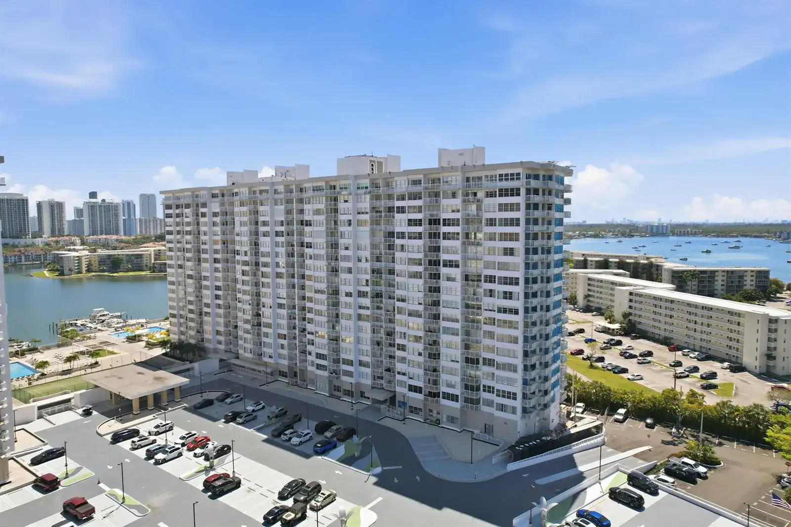 18011 Biscayne Boulevard # 1502, Aventura FL 33160 photo 2