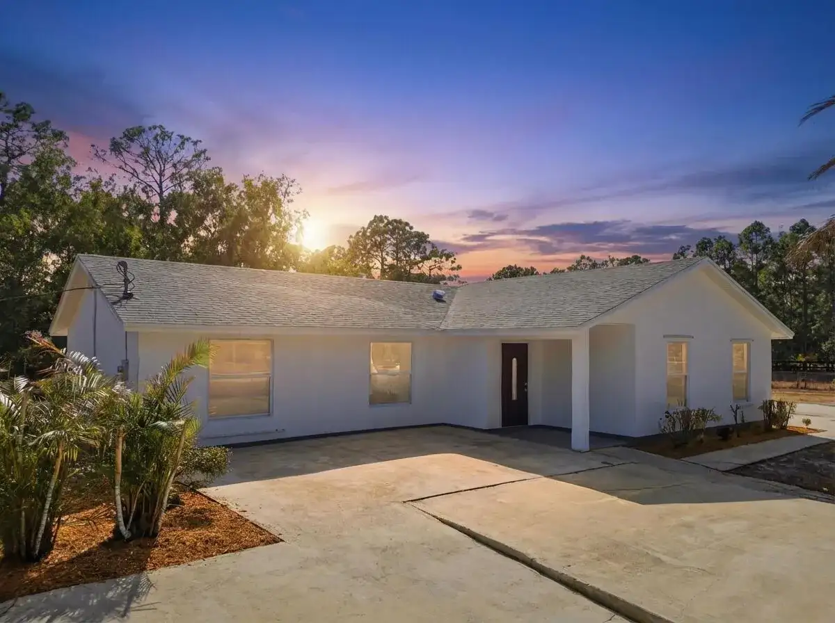 14242 77th Place N, FL 33470 photo 2