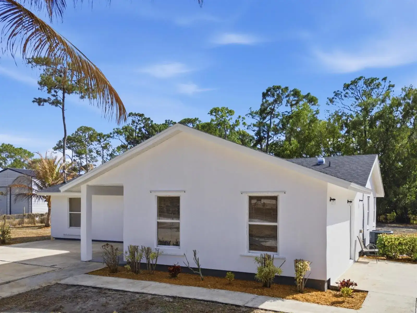 14242 77th Place N, FL 33470 photo 4