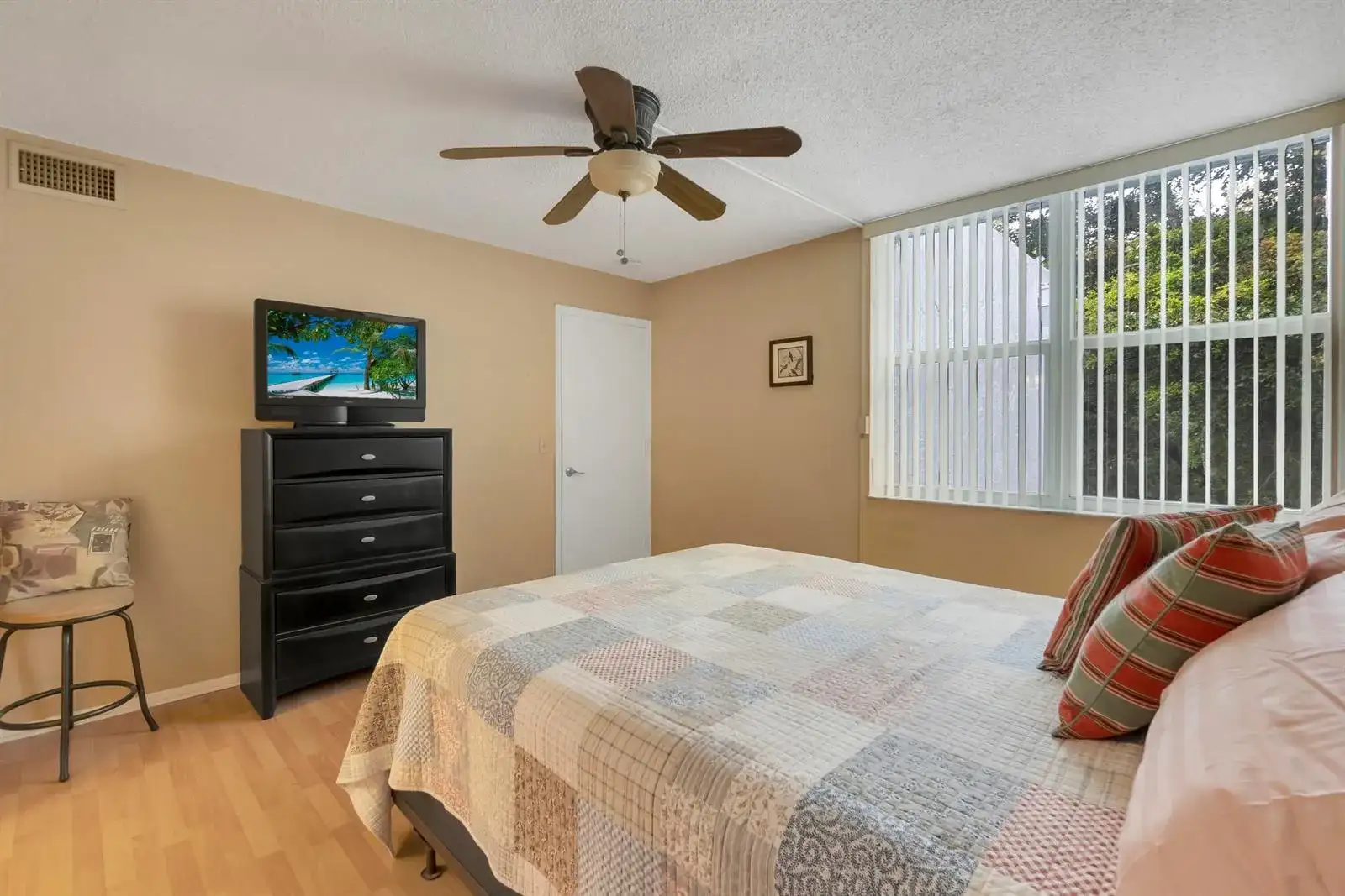 9440 Live Oak Place # 402, Davie FL 33324 photo 5