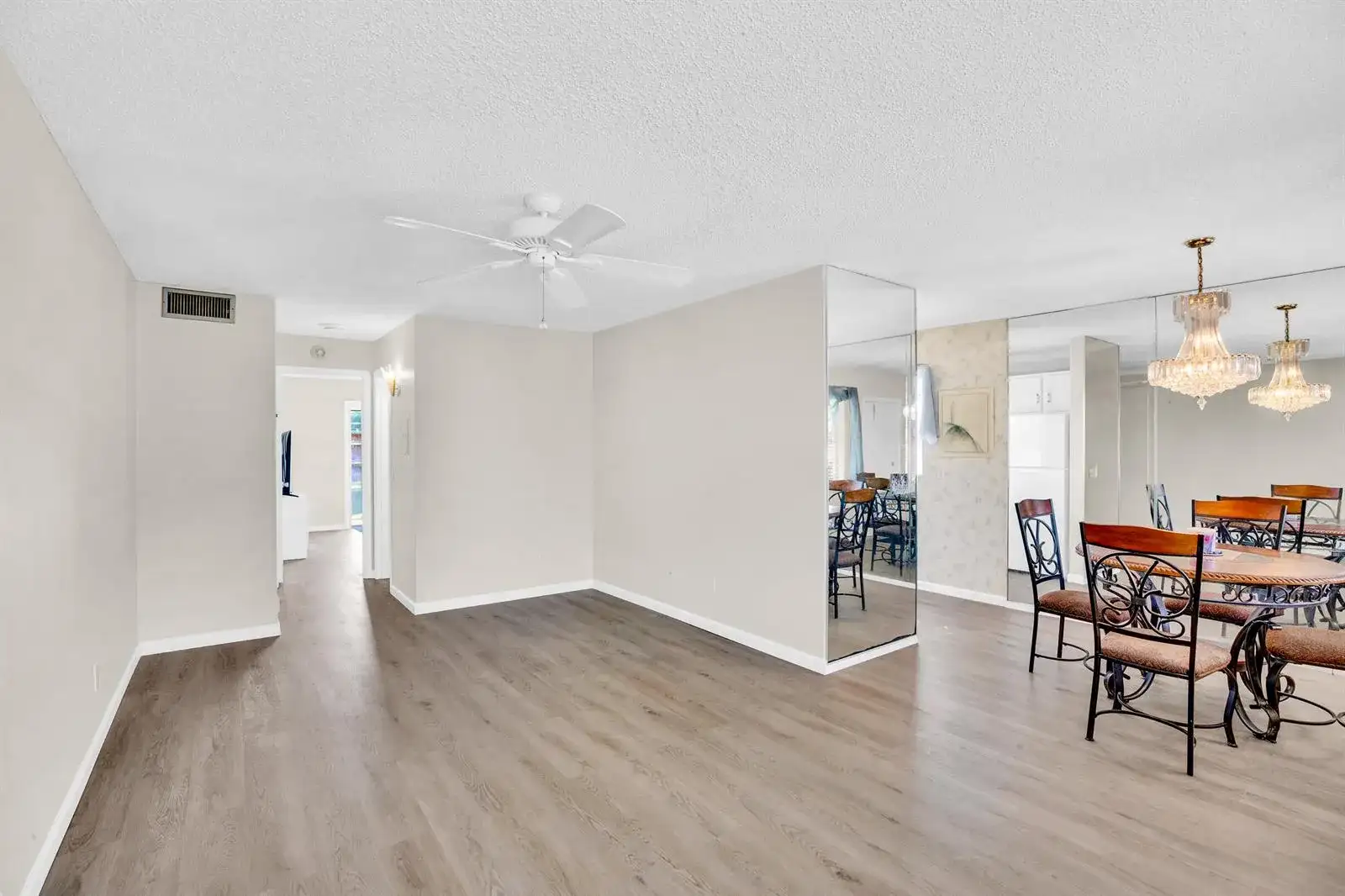 18 Vista Gardens Trail # 205, Vero Beach FL 32962 photo 2