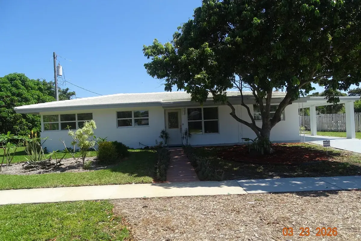 4822 NW 2nd Terrace, Boca Raton FL 33431