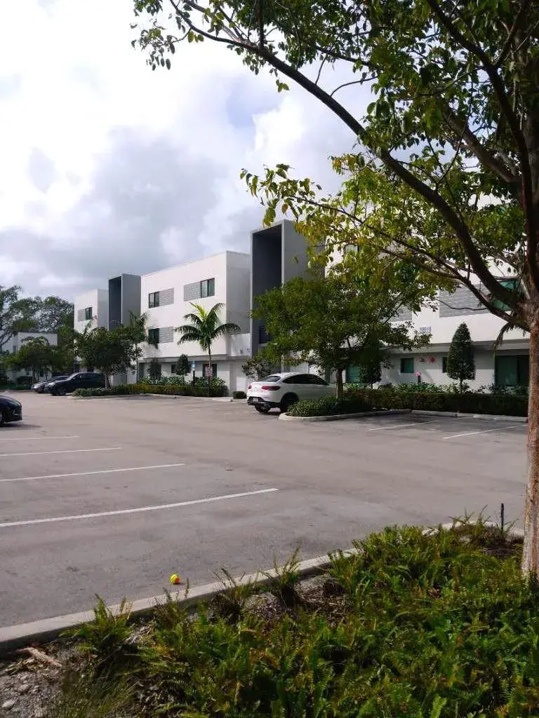 3050 NW 68th Street Unit 1101, Fort Lauderdale FL 33309