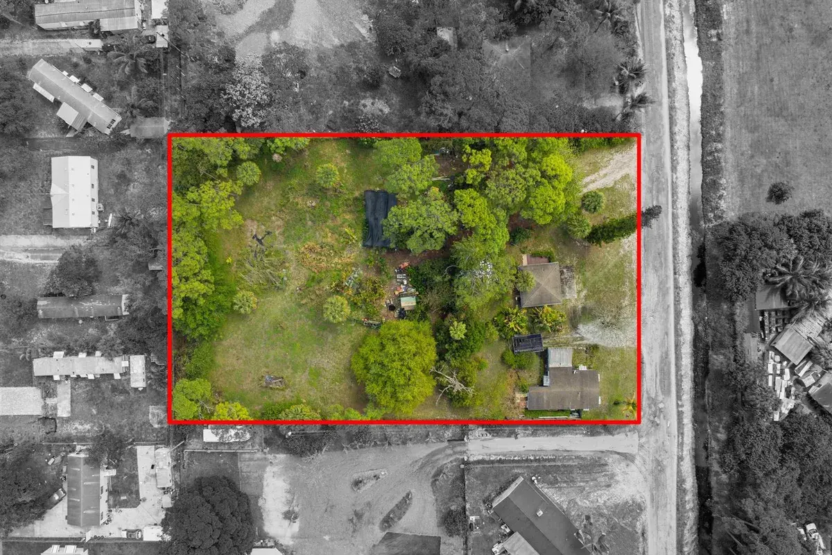 5133 Pine Grove Drive N, West Palm Beach FL 33417