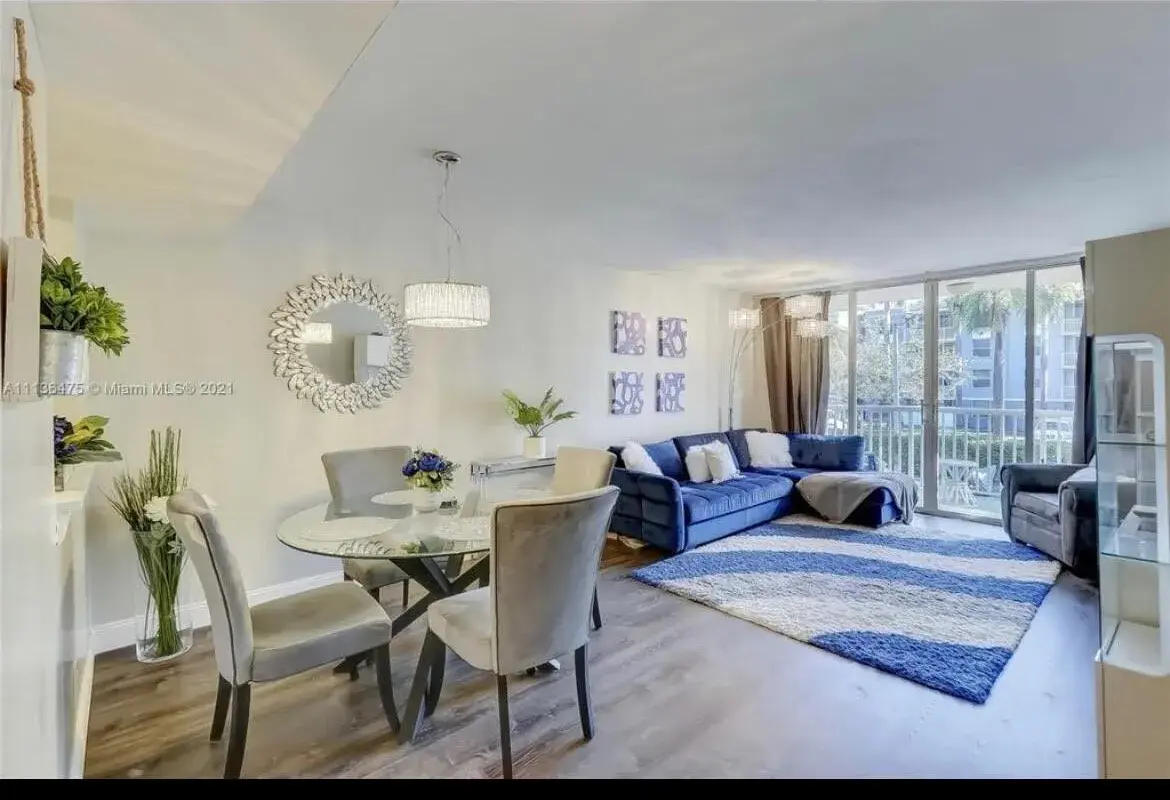 1350 SE 3rd Avenue # 211, Dania Beach FL 33004
