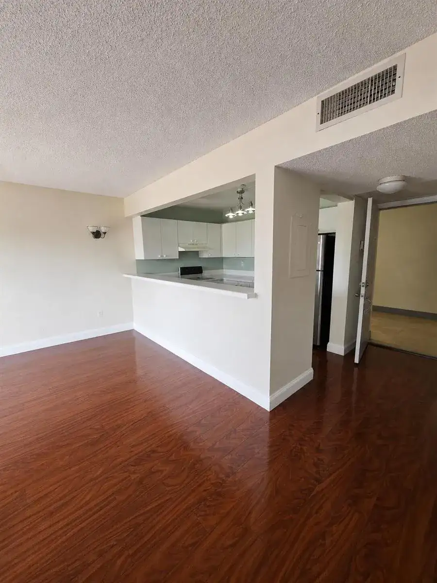 701 NW 19th Street # 408, Fort Lauderdale FL 33311 photo 3