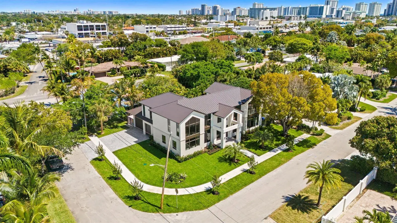 2625 NE 29th Court, Fort Lauderdale FL 33306