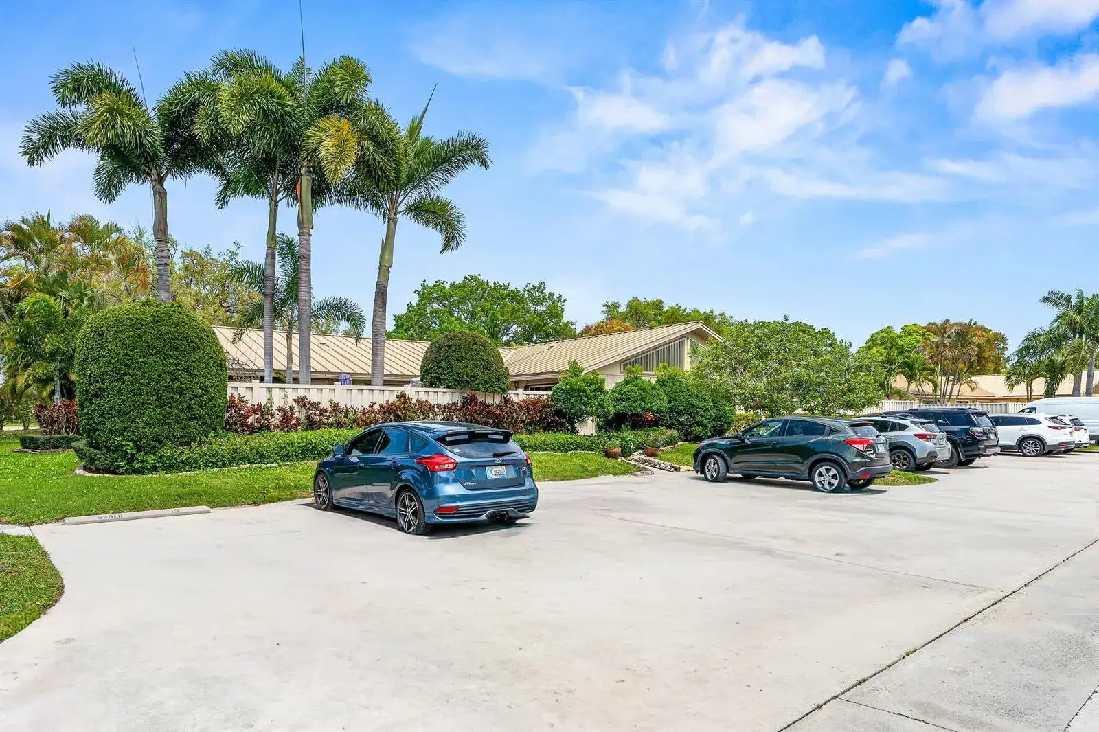 5789 Golden Eagle Circle, Palm Beach Gardens FL 33418 photo 2