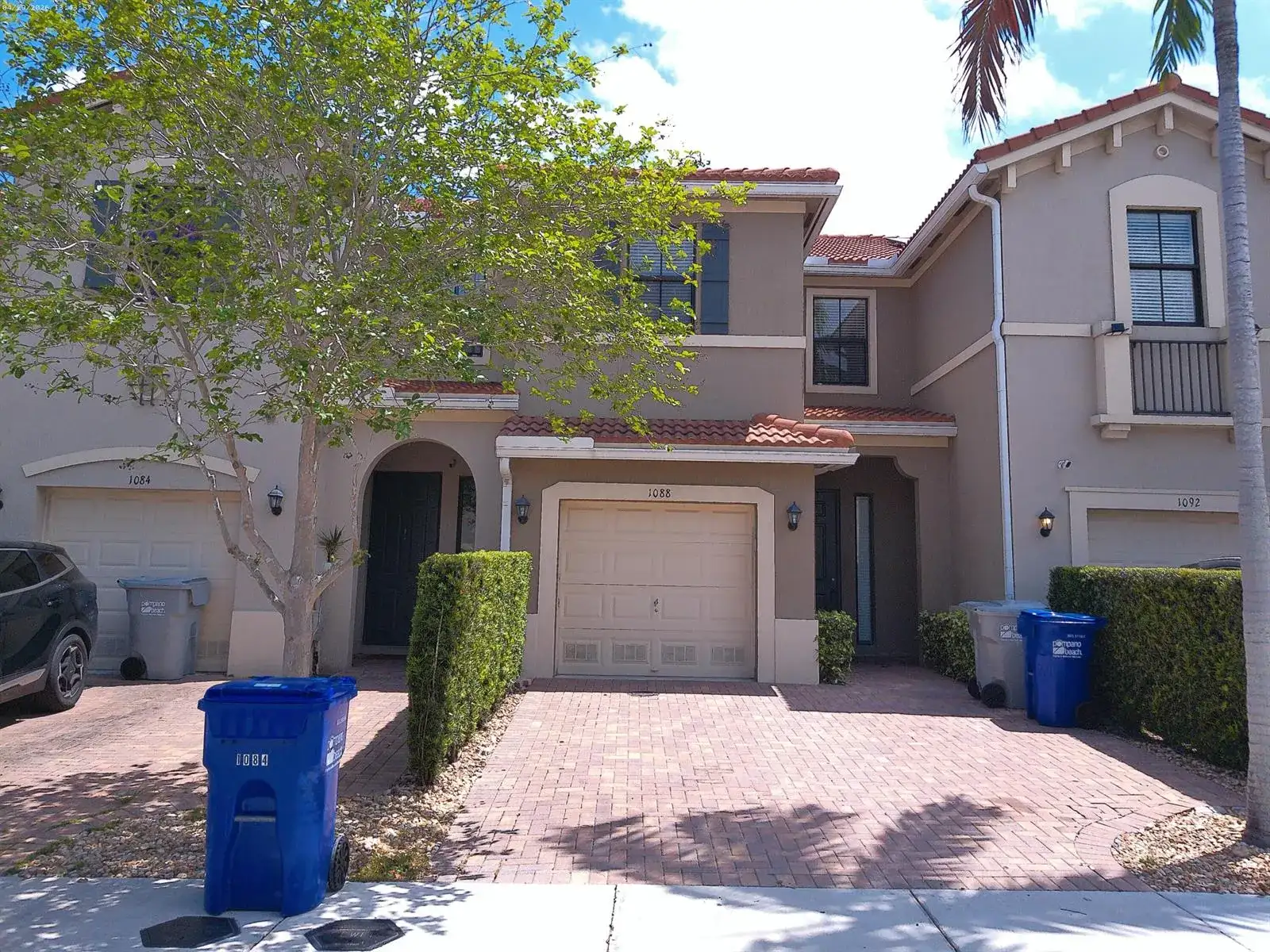 1088 NW 33rd Court, Pompano Beach FL 33064 photo 2