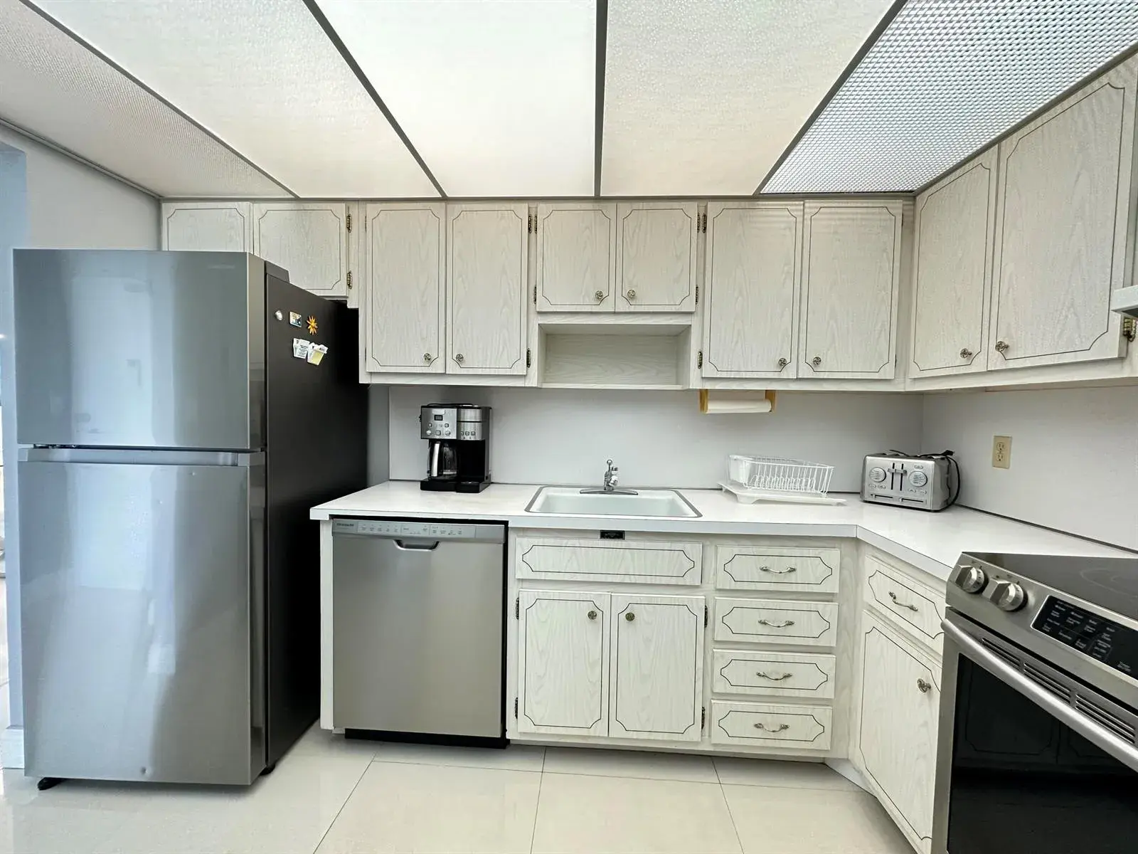 1985 S Ocean Drive # 21a, Hallandale Beach FL 33009