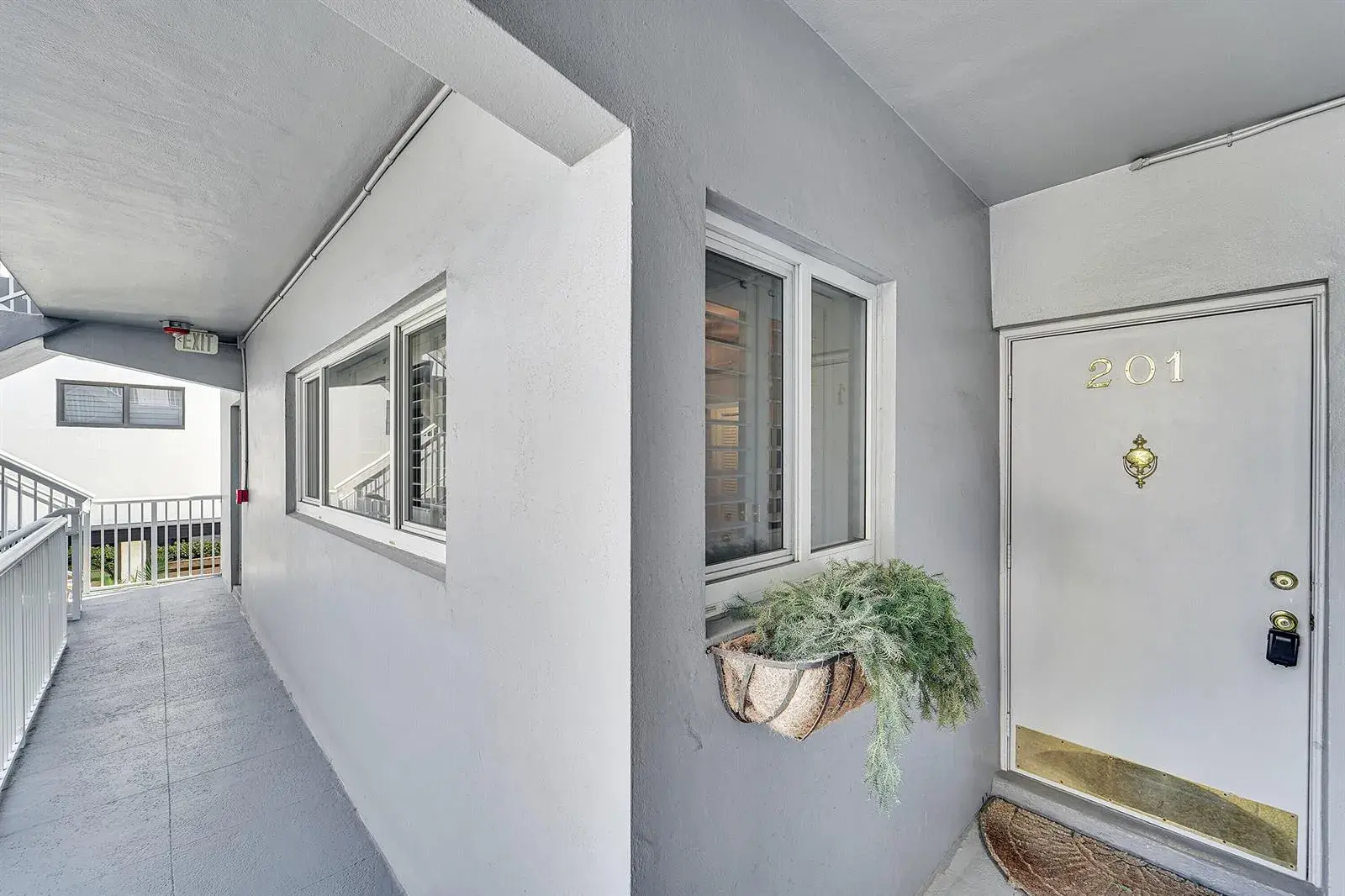 1201 S Riverside Drive # 201, Pompano Beach FL 33062