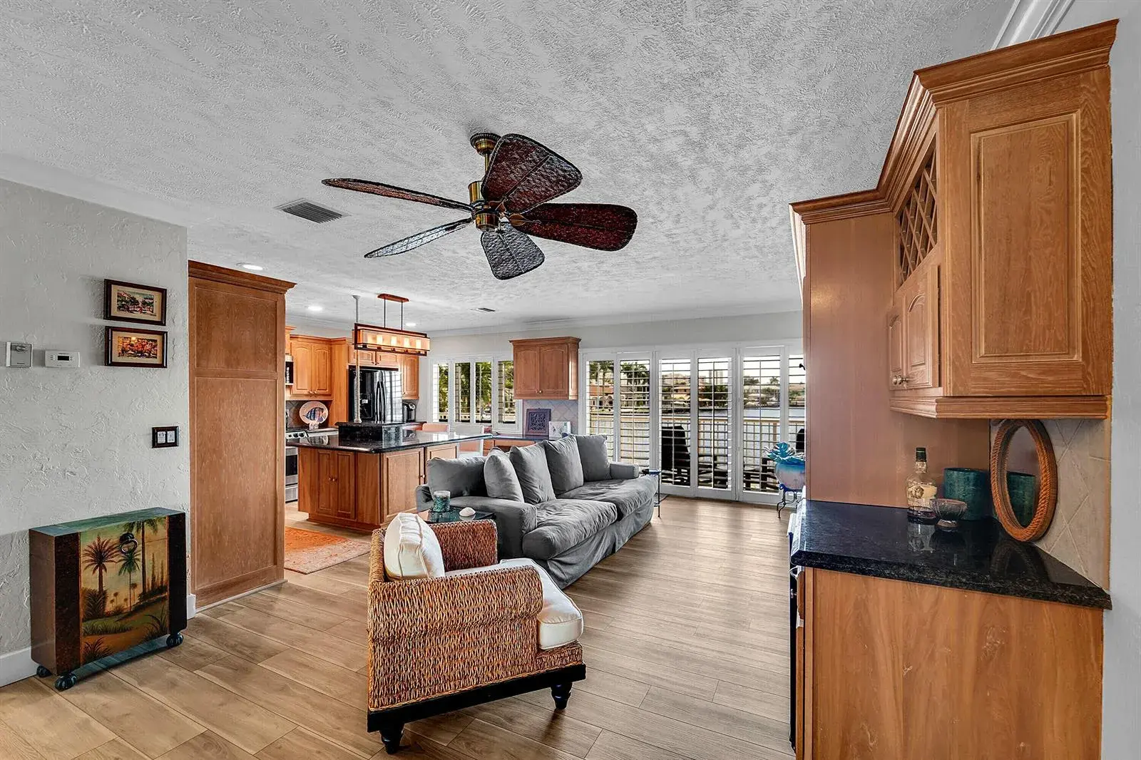 1201 S Riverside Drive # 201, Pompano Beach FL 33062