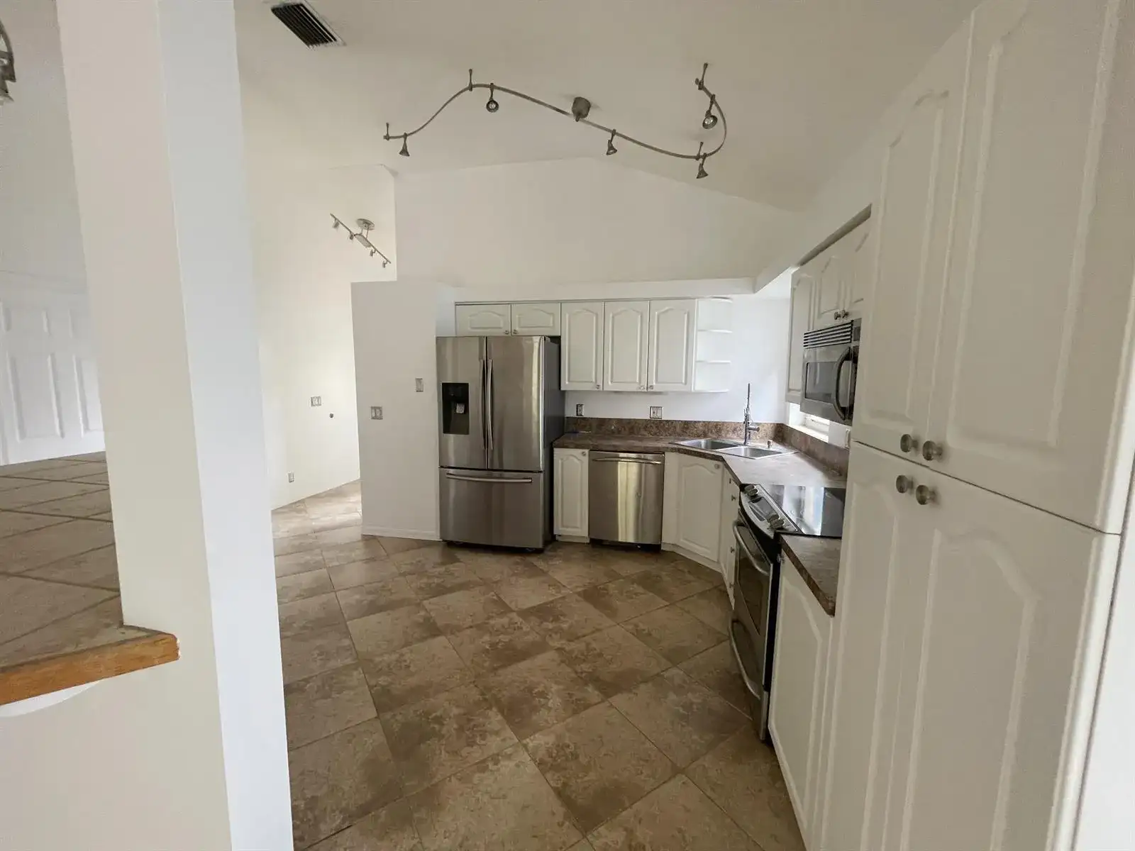 5338 Edenwood Lane, Riviera Beach FL 33418 photo 5