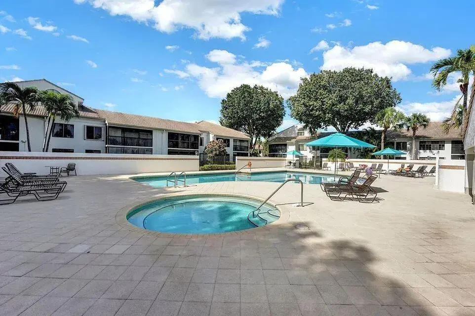 7449 Glendevon Lane # 106, Delray Beach FL 33446