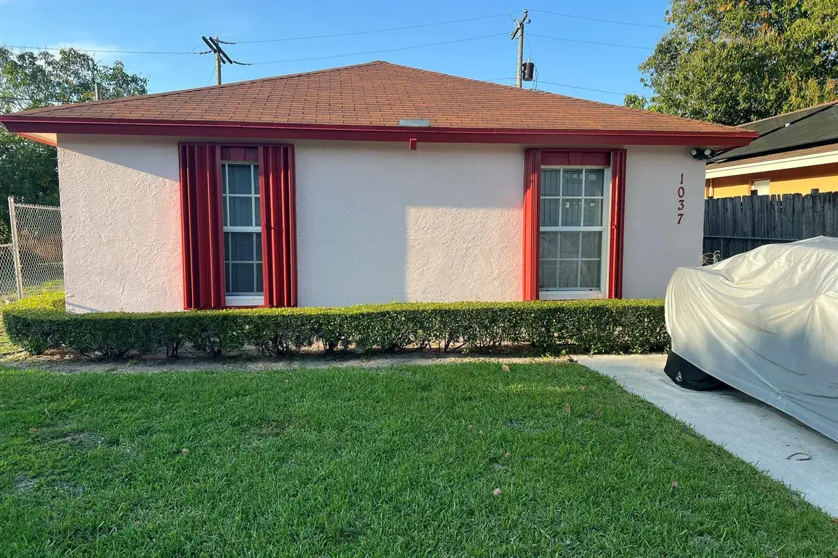 1037 17th Street, West Palm Beach FL 33407