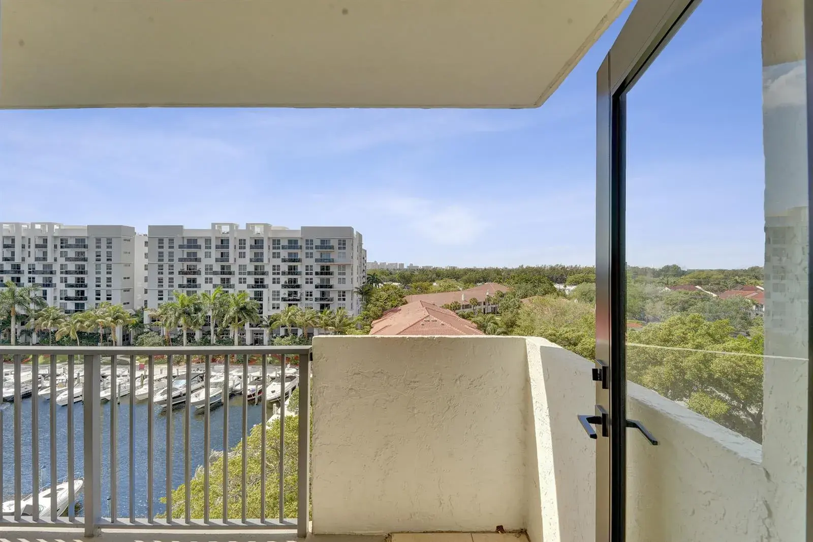 3200 Port Royale Drive N # 701, Fort Lauderdale FL 33308