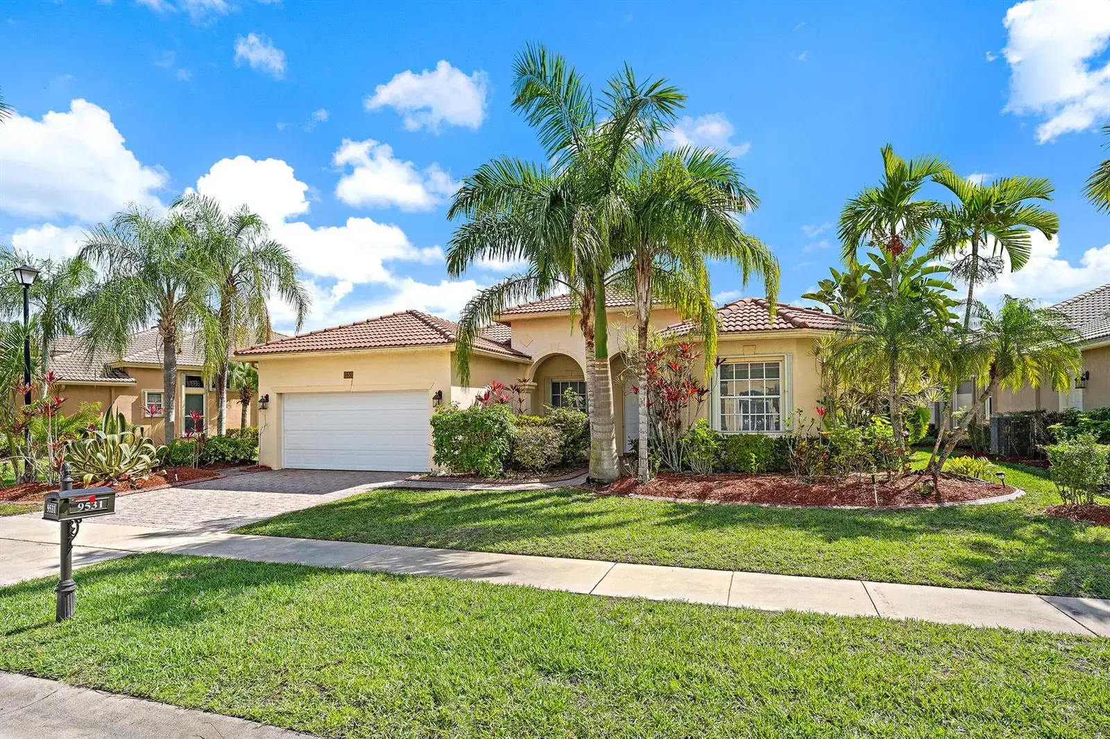 9531 Lantern Bay Circle, West Palm Beach FL 33411