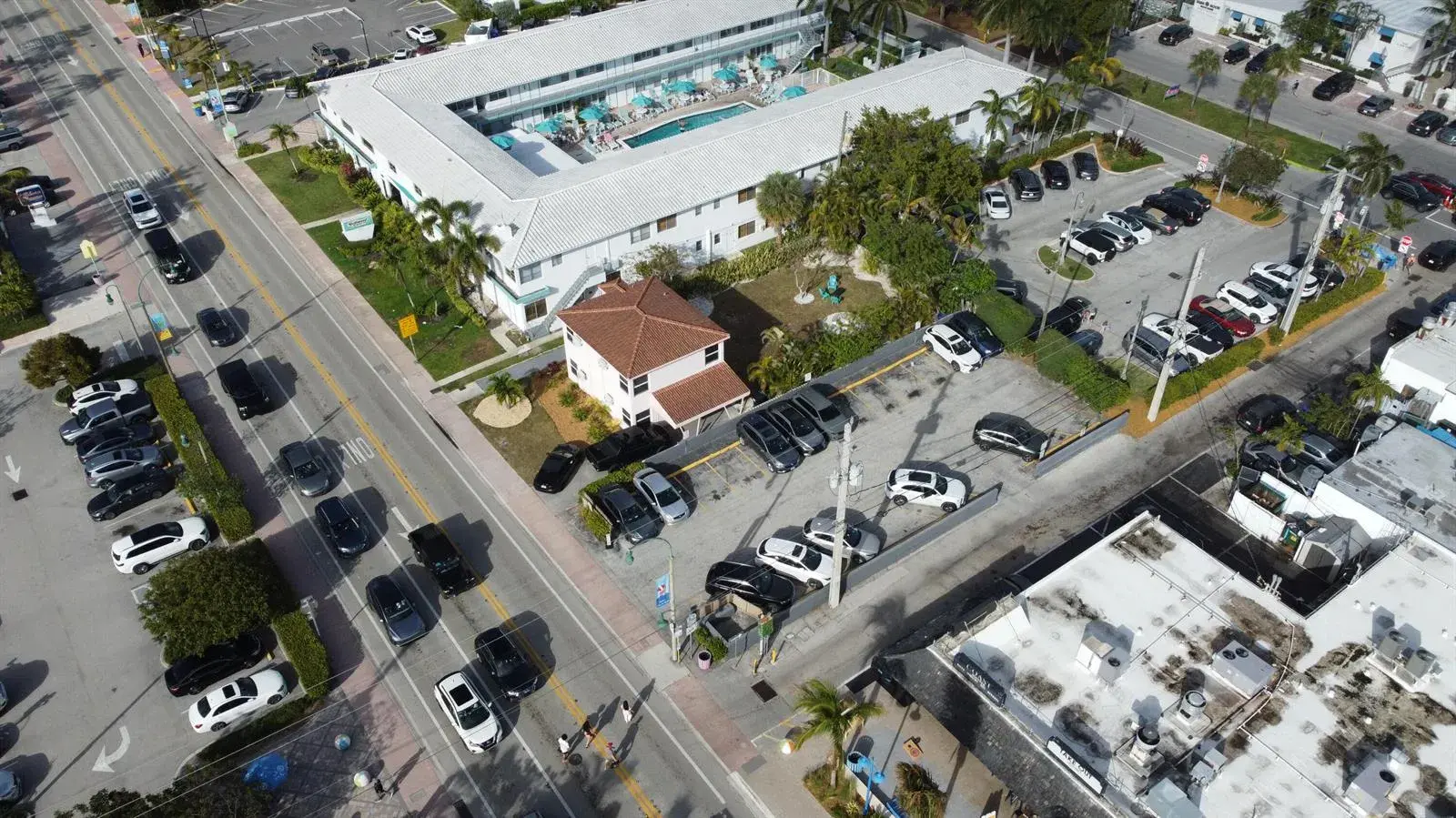 4412 N Ocean Drive, Lauderdale By The Sea FL 33308