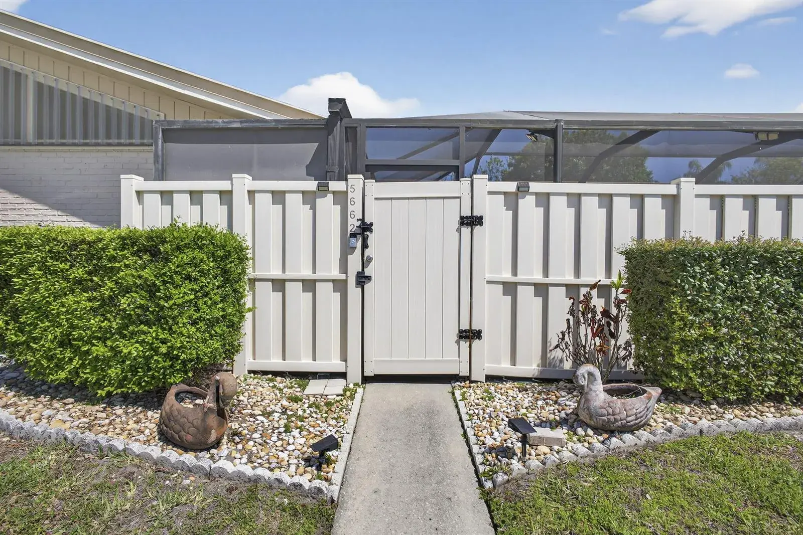 5662 Golden Eagle Circle, Palm Beach Gardens FL 33418