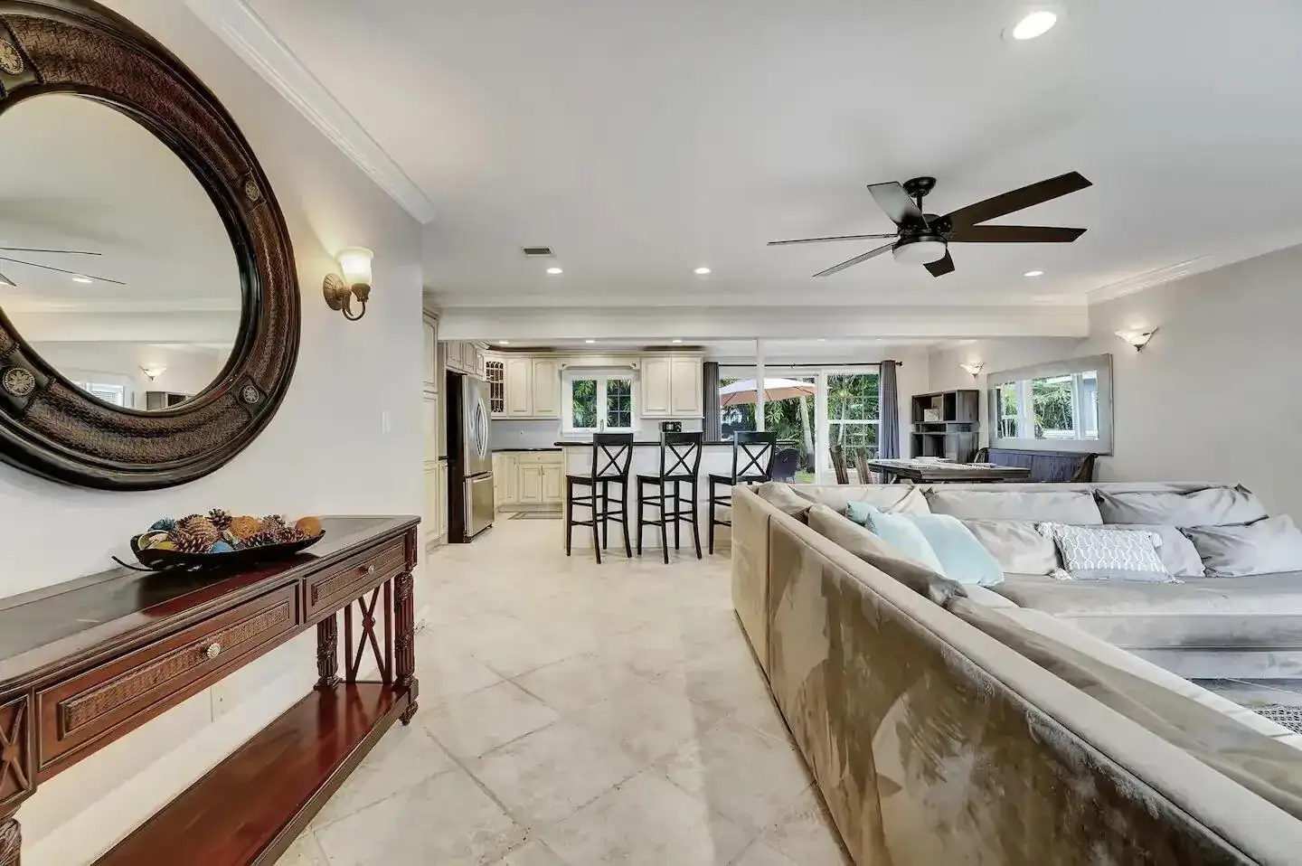 5574 Lake Osborne Drive, Lake Worth FL 33461 photo 3