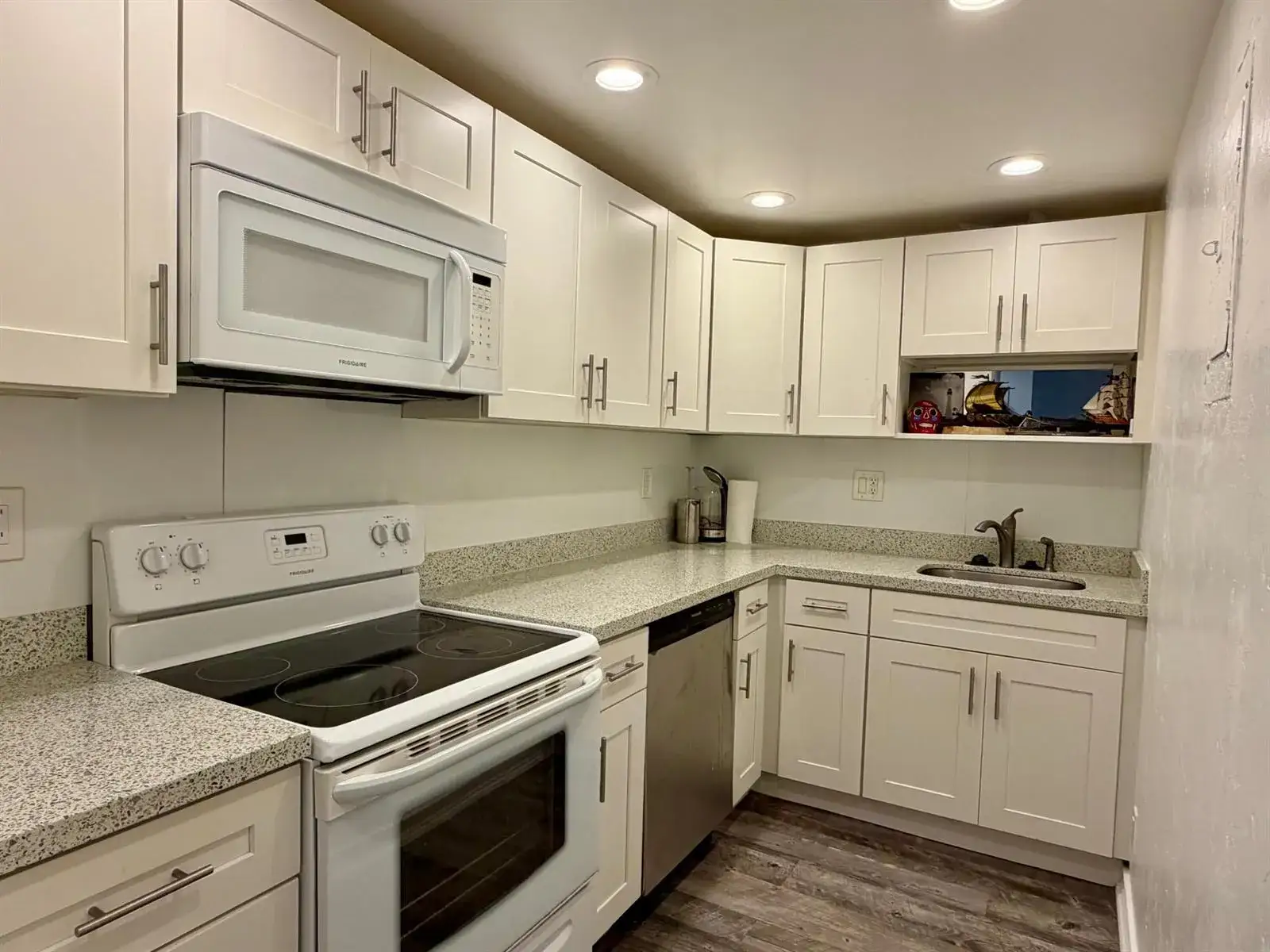 3000 Riomar Street # 410, Fort Lauderdale FL 33304