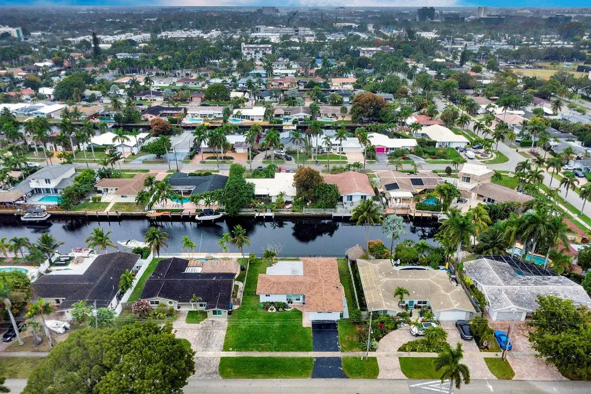 5921 NE 15th Avenue, Fort Lauderdale FL 33334