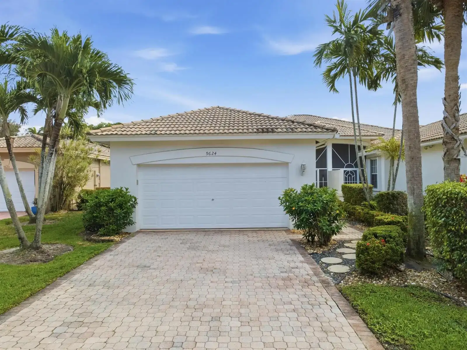 9624 Crescent View Drive N, Boynton Beach FL 33437