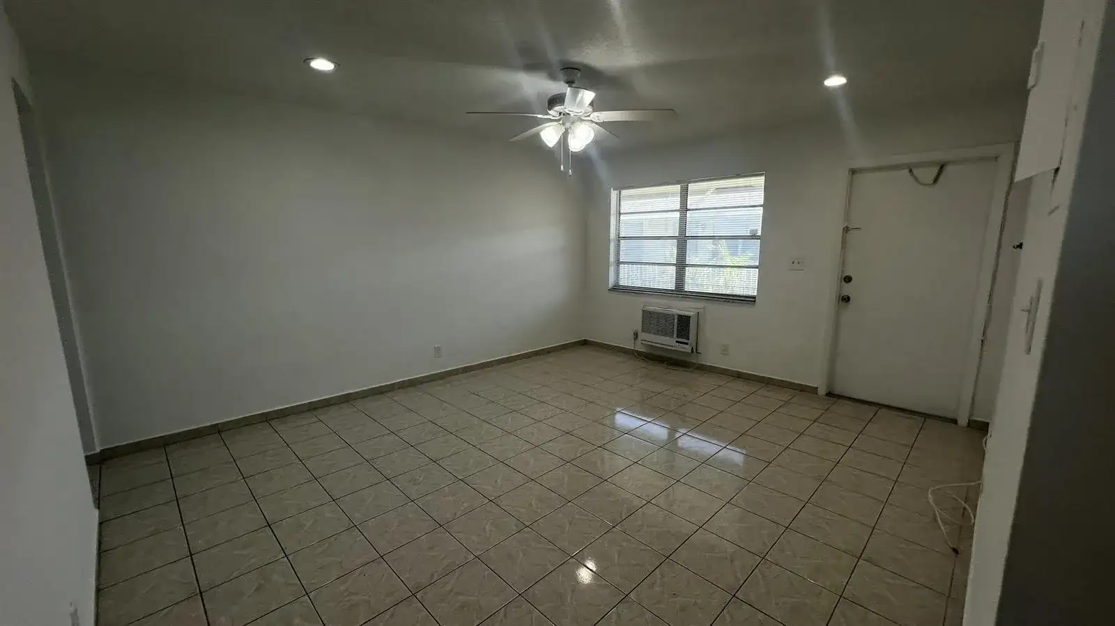 13 NE 2nd Avenue # 201, Dania Beach FL 33004 photo 2