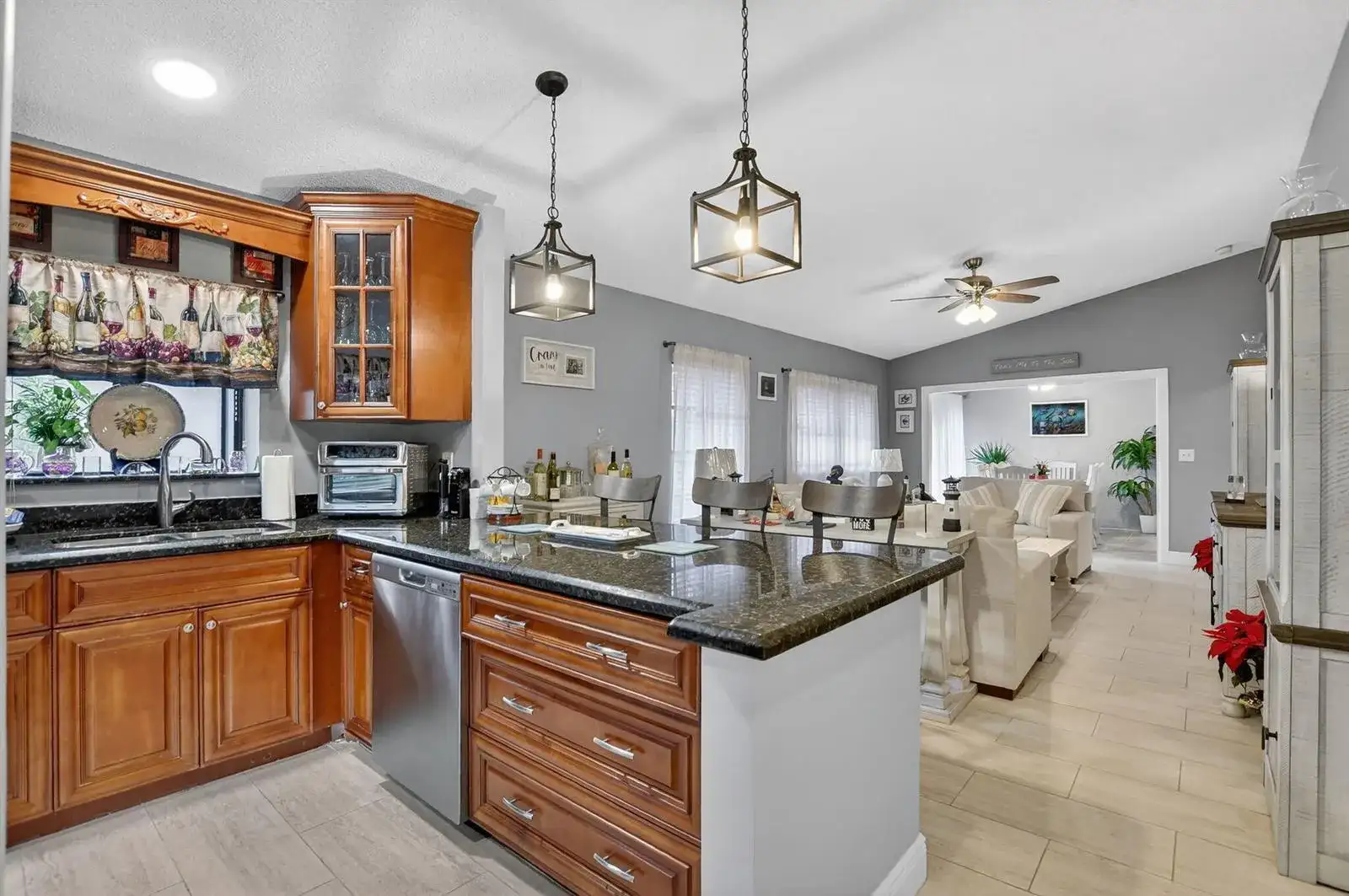 8081 Springtree Road, Boca Raton FL 33496 photo 5