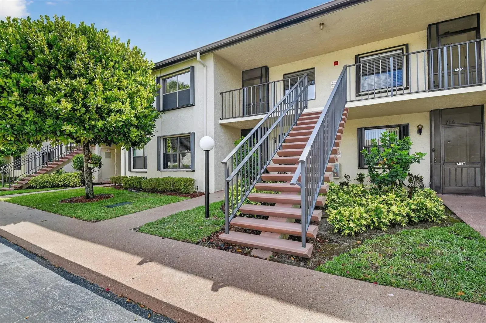 7855 Willow Spring Drive # 725, Lake Worth FL 33467