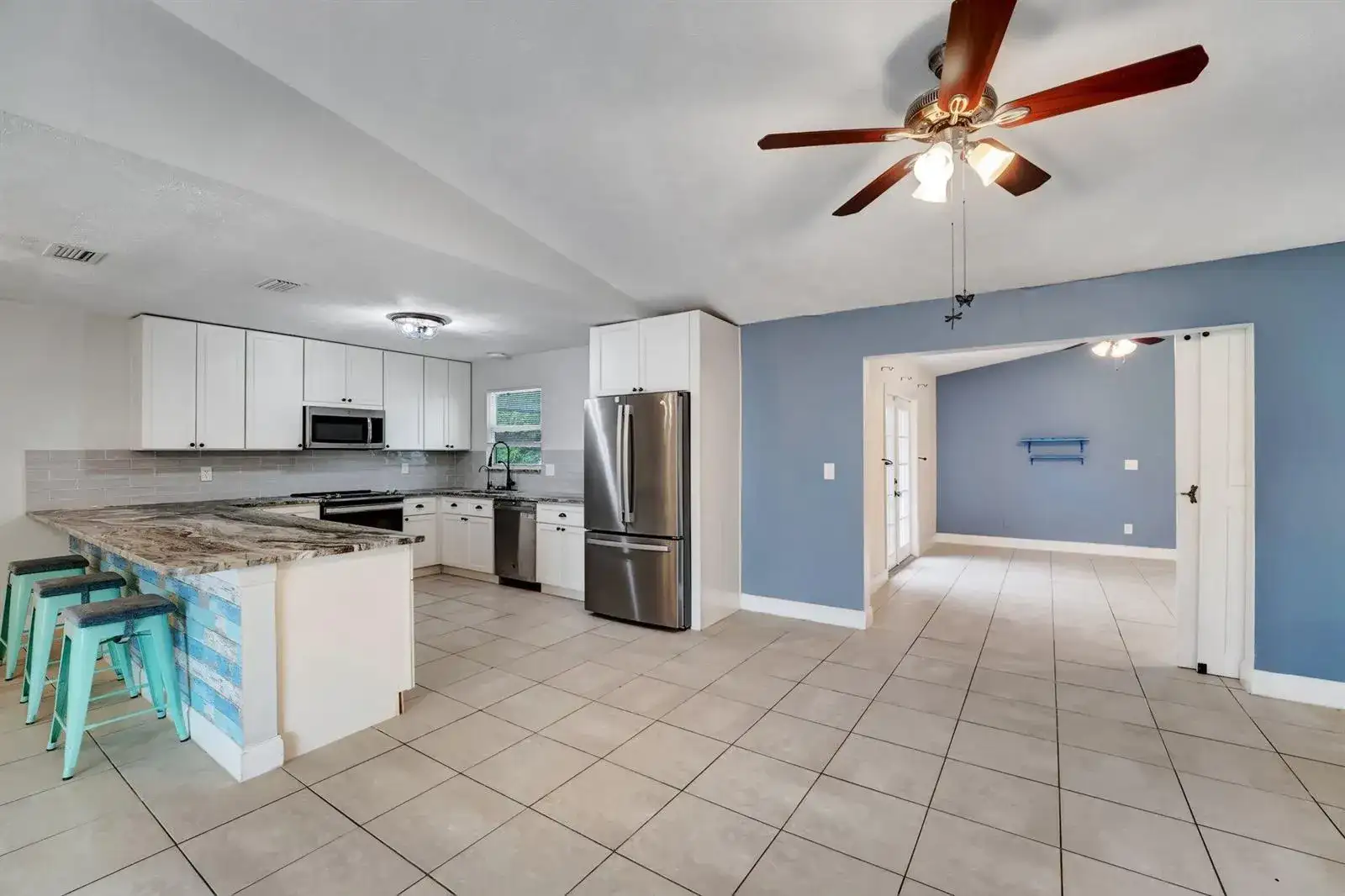 1918 SE Cheltenham Street, Port St. Lucie FL 34983 photo 4