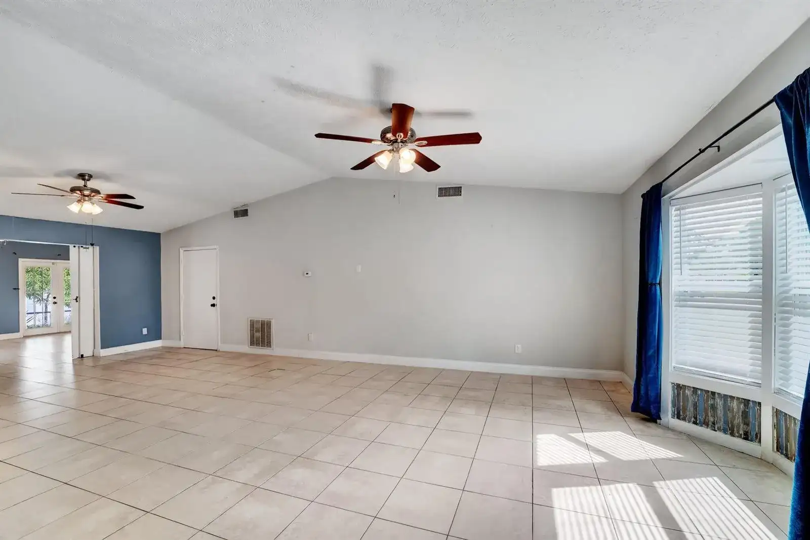1918 SE Cheltenham Street, Port St. Lucie FL 34983 photo 5