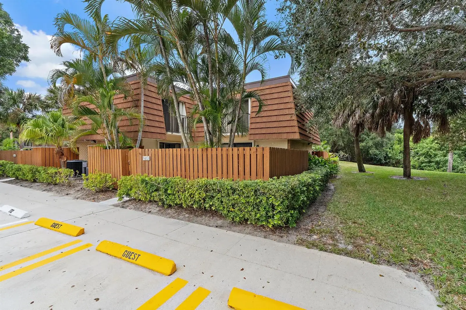 3052 30th Court, Jupiter FL 33477 photo 4