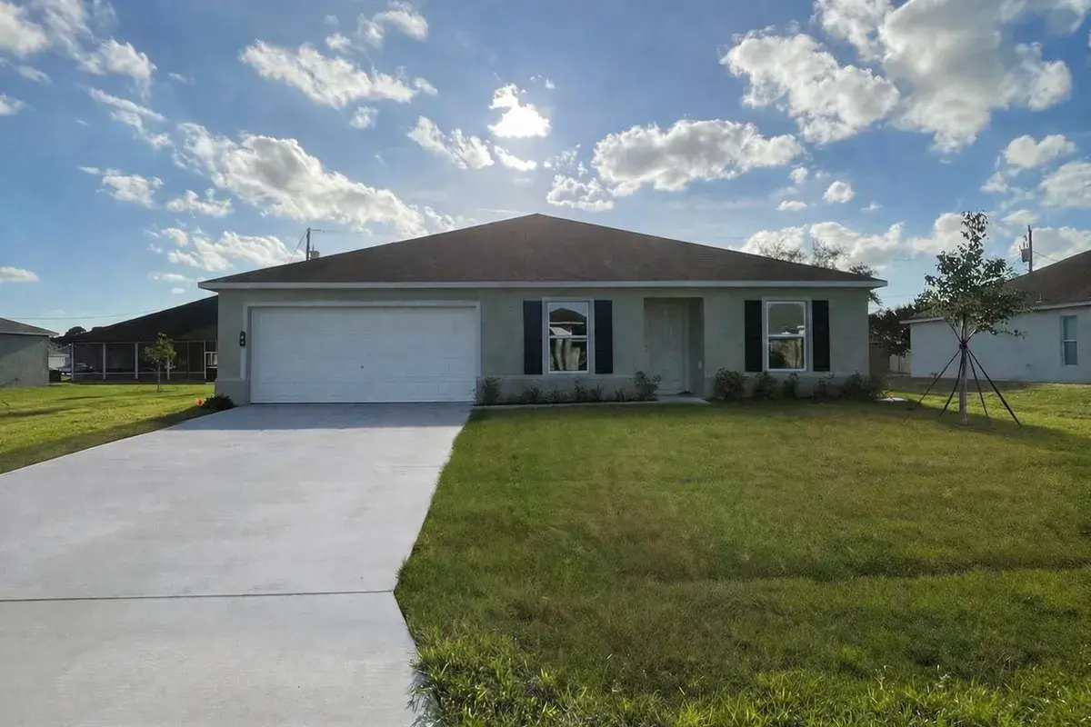1782 SW Gloria Lane, Port St. Lucie FL 34953