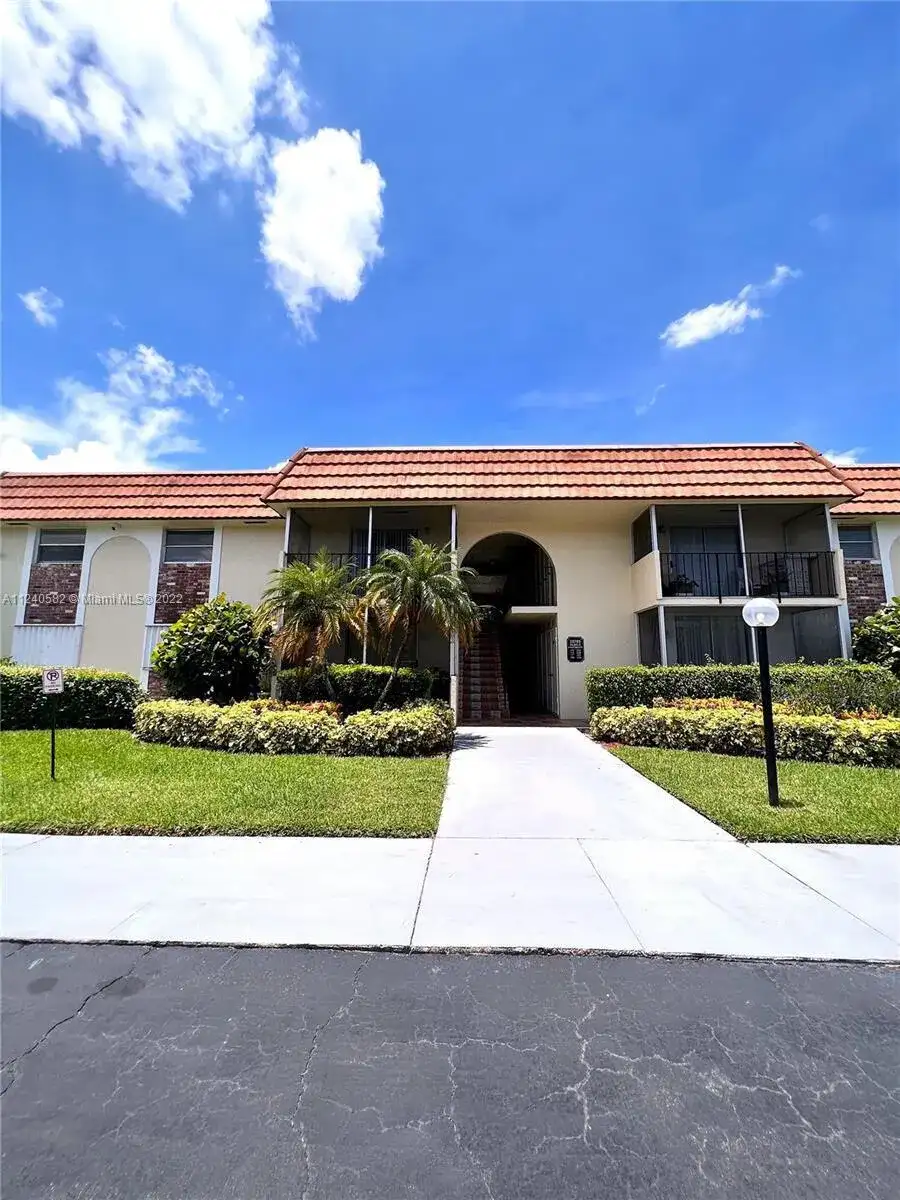 22755 SW 66th Avenue # 103, Boca Raton FL 33428 photo 2