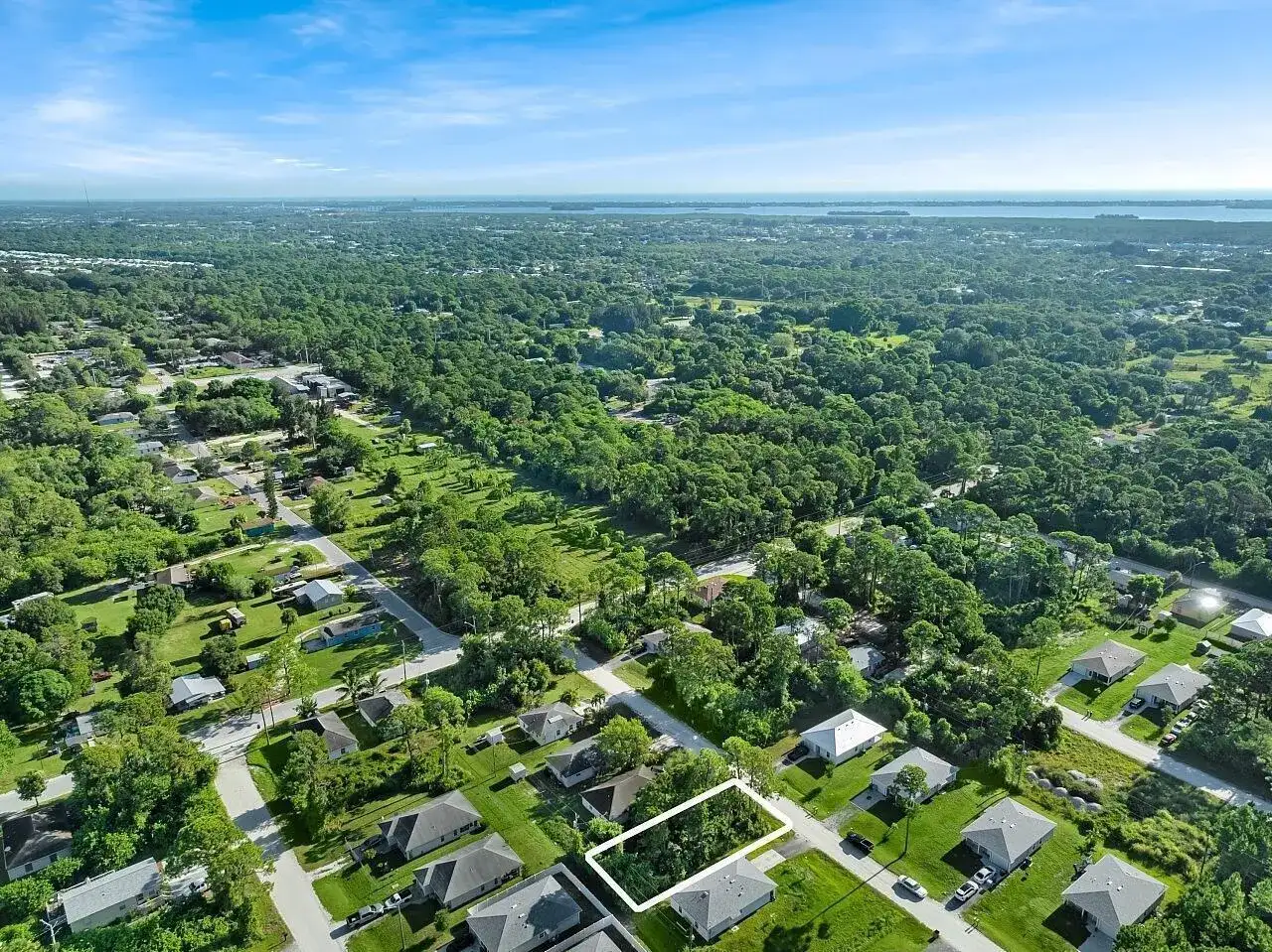 1145 10th Court SW, Vero Beach FL 32962 photo 4
