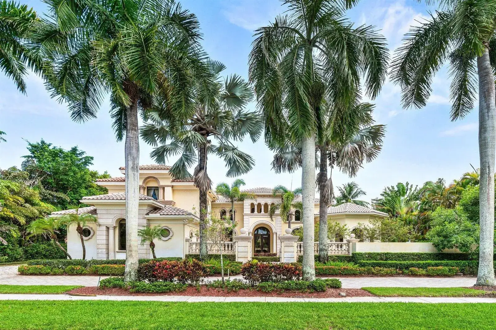 5590 Vintage Oaks Terrace, Delray Beach FL 33484