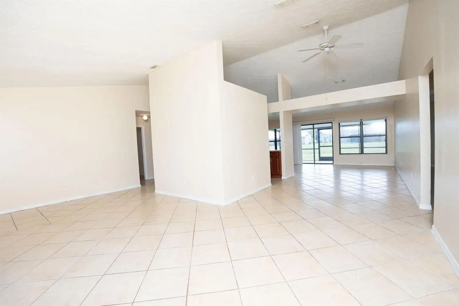 2456 SE Trail Avenue, Port St. Lucie FL 34952 photo 3