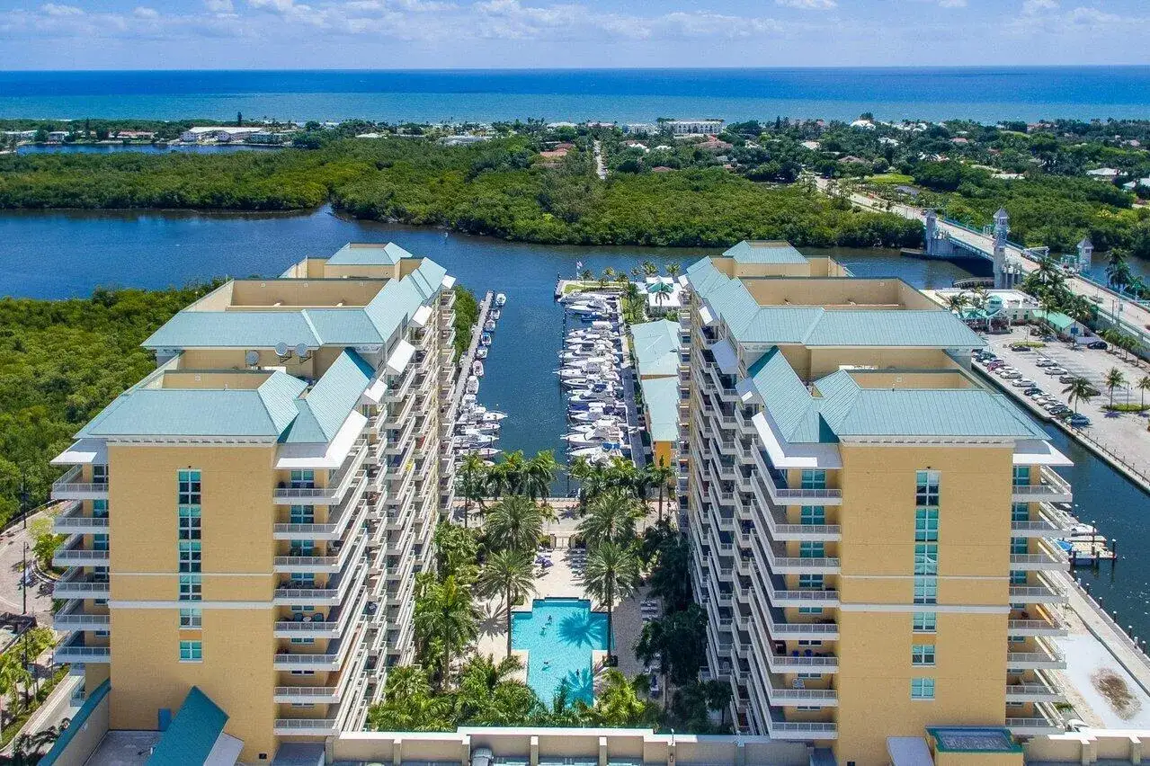 700 E Boynton Beach Boulevard # 803, Boynton Beach FL 33435