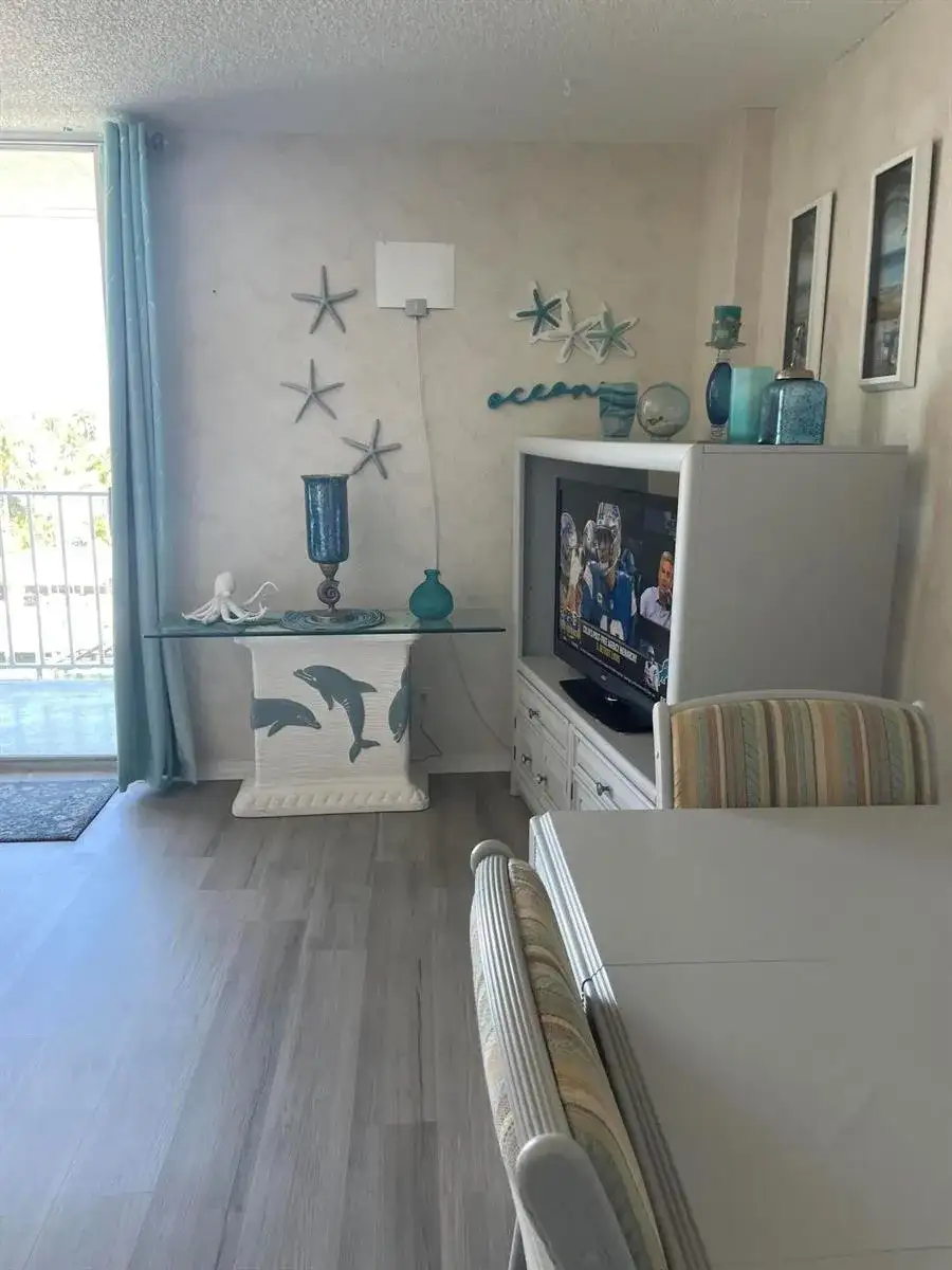 1731 SE 15th Street # 605, Fort Lauderdale FL 33316 photo 4
