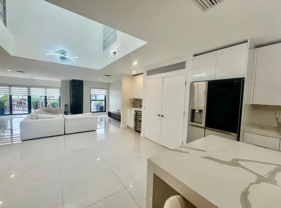 1127 Boca Cove Lane, Highland Beach FL 33487