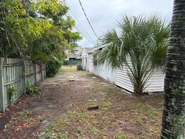 1029 Ardmore Road, West Palm Beach FL 33401 photo 5